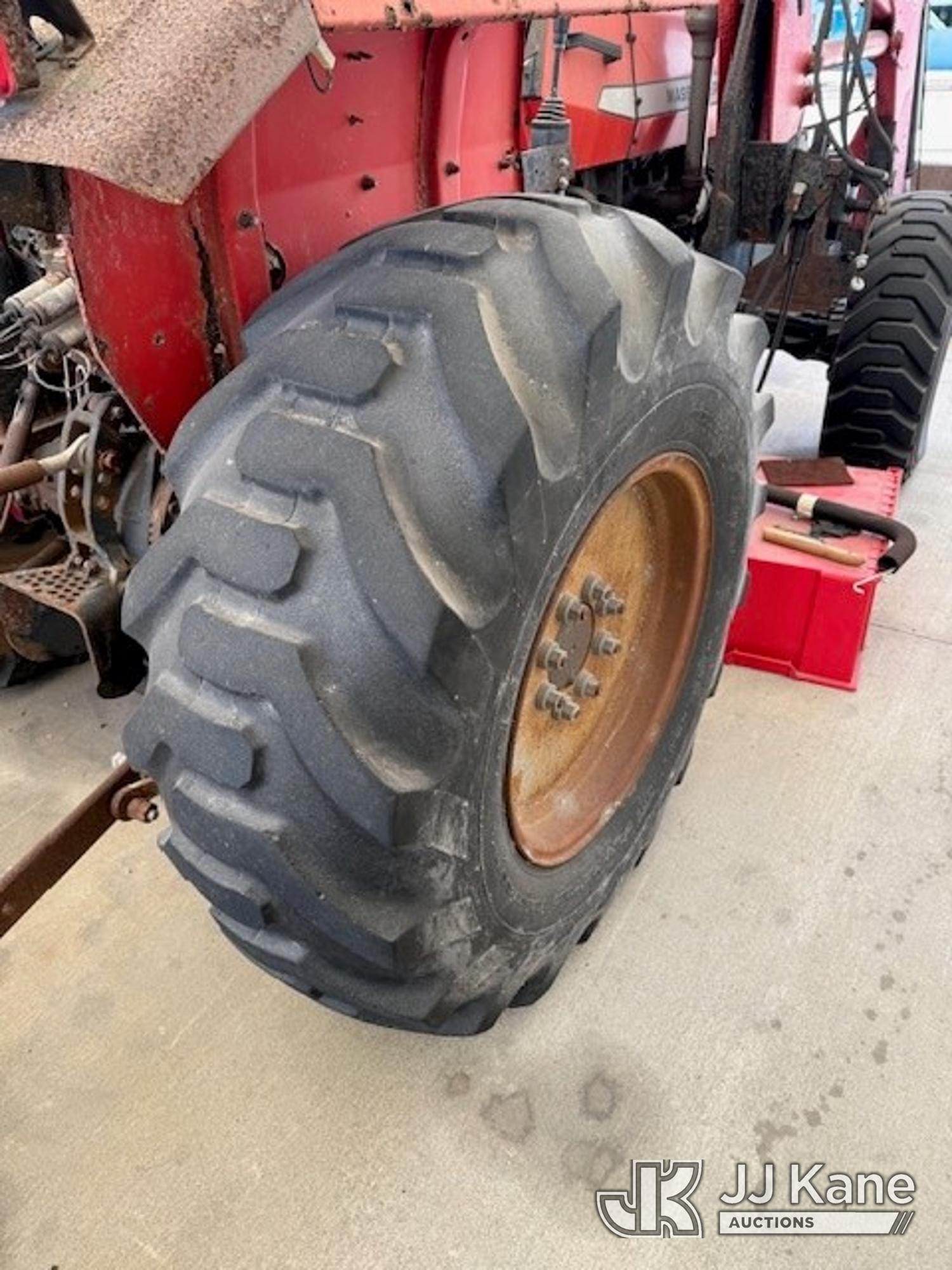 0 Massey Ferguson 471 MFWD