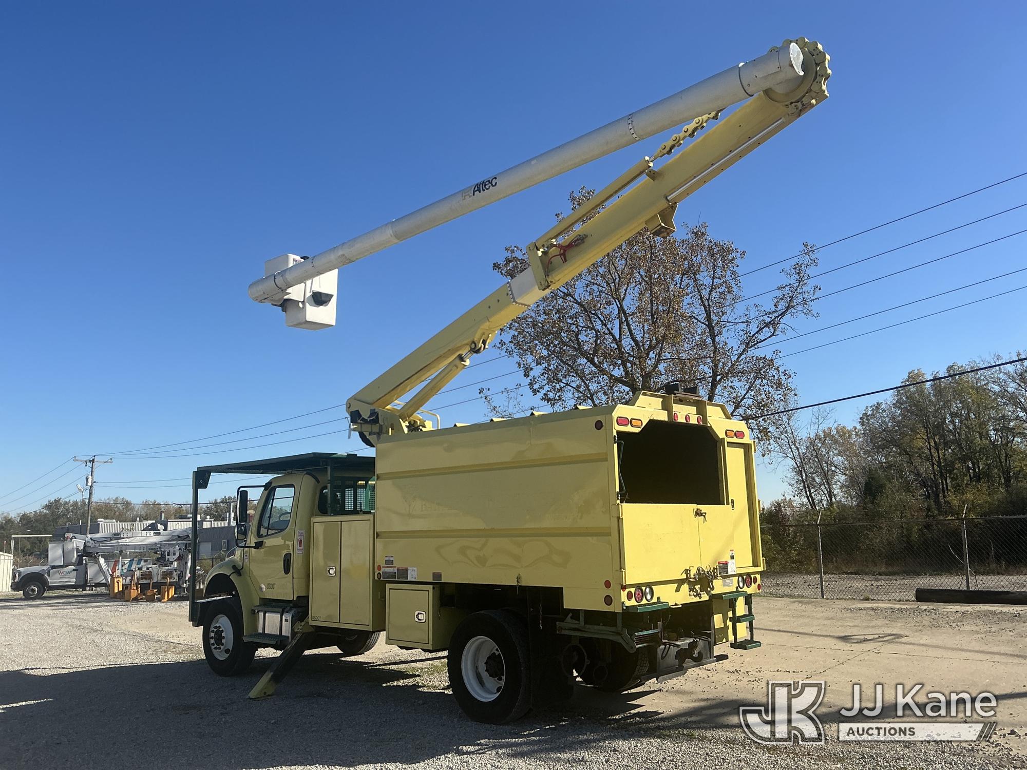 2019 Freightliner M2