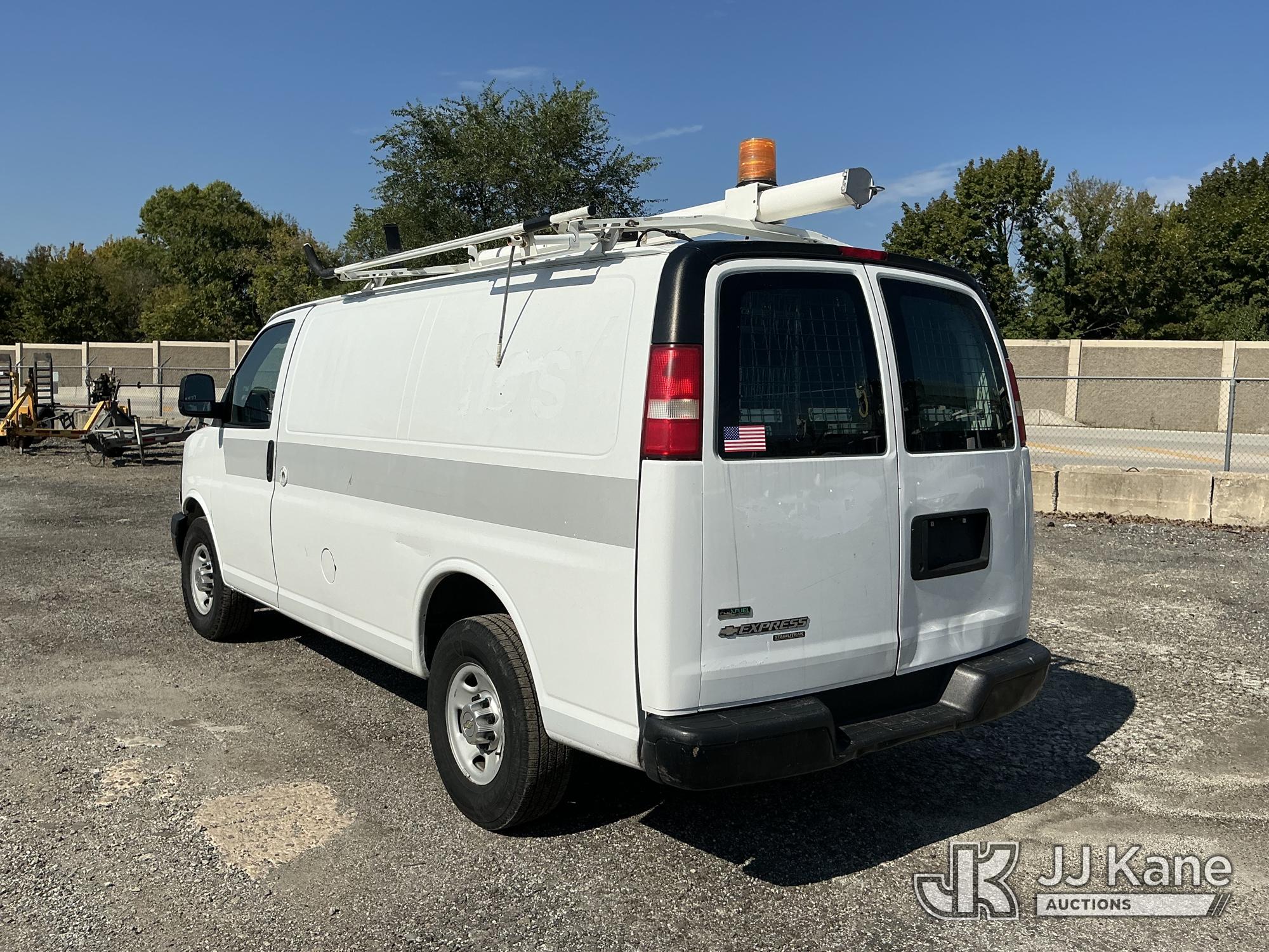 2011 Chevrolet EXPRESS G2500