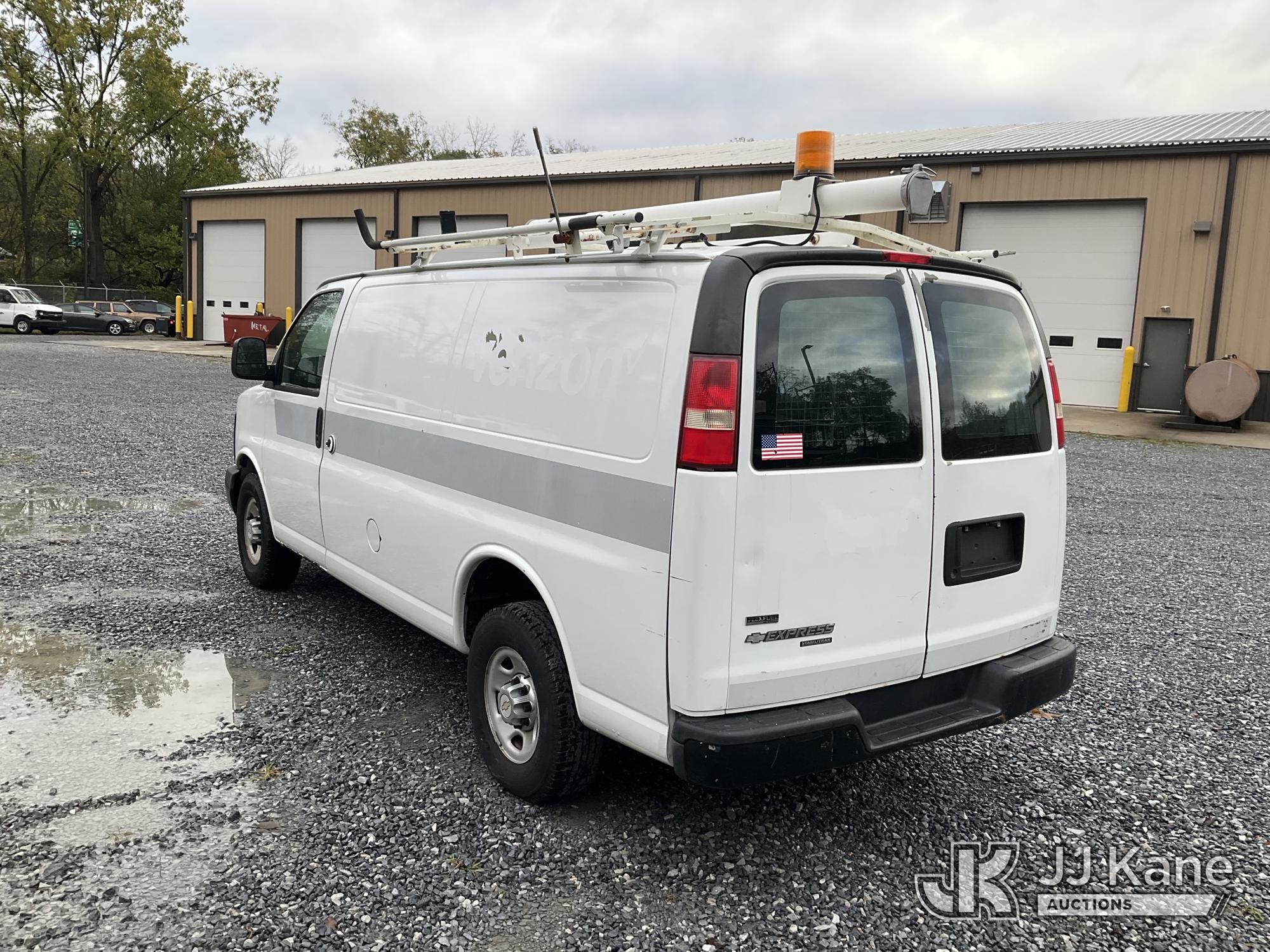 2011 Chevrolet EXPRESS G2500