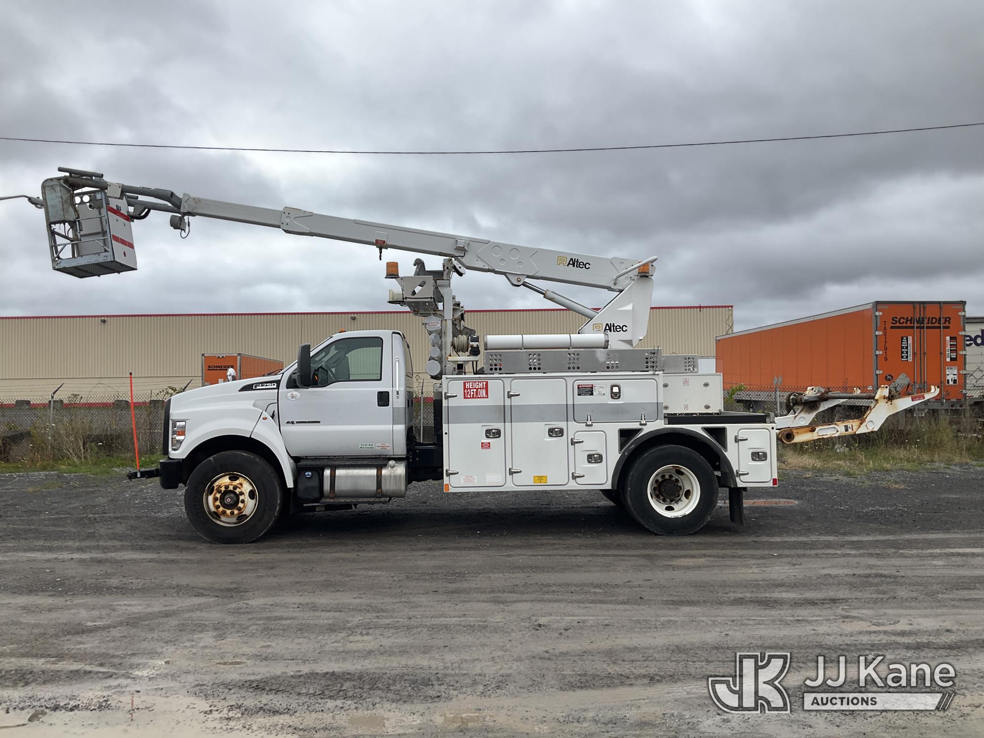 2018 Ford F750