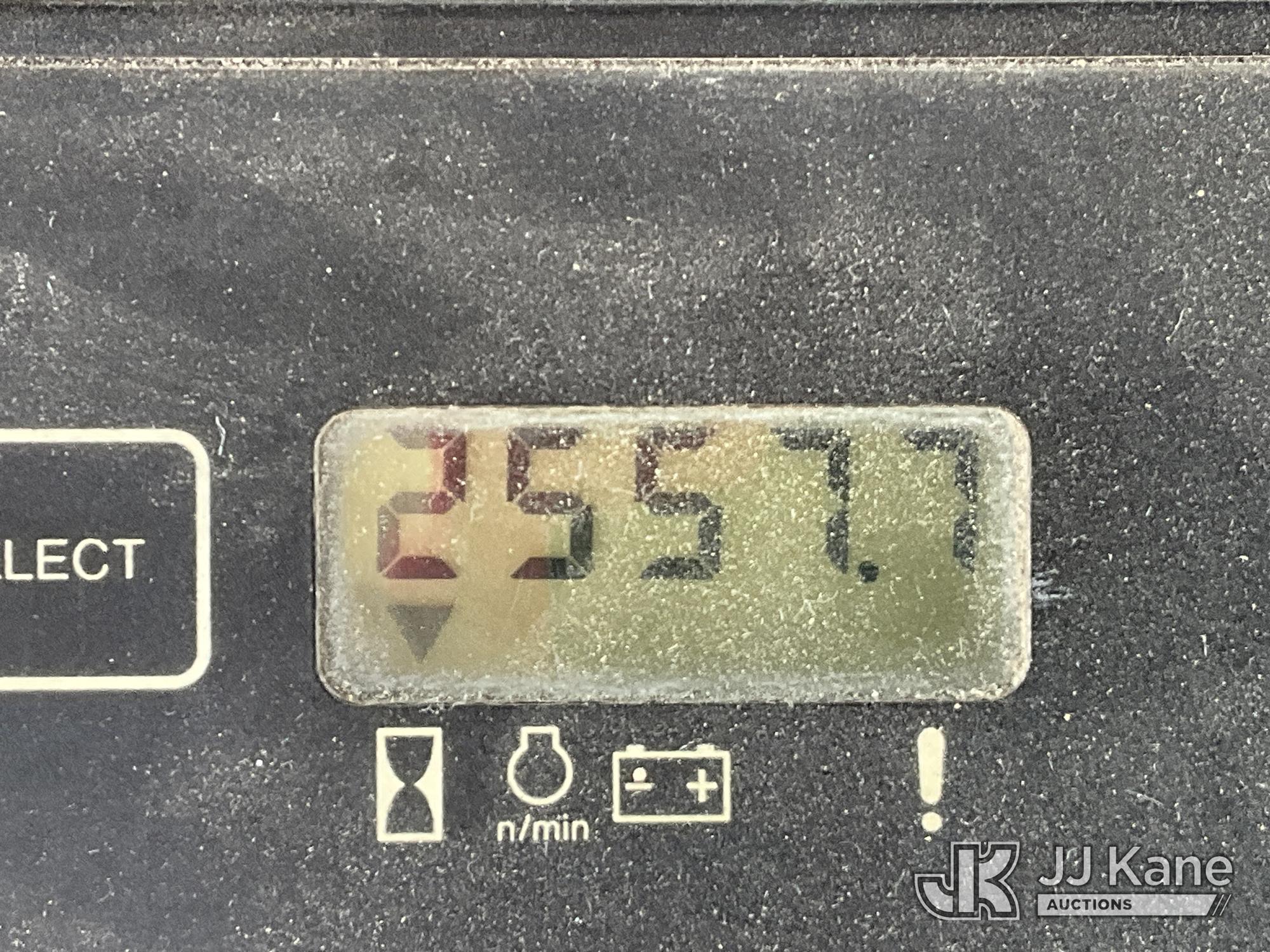 2004 John Deere 310G