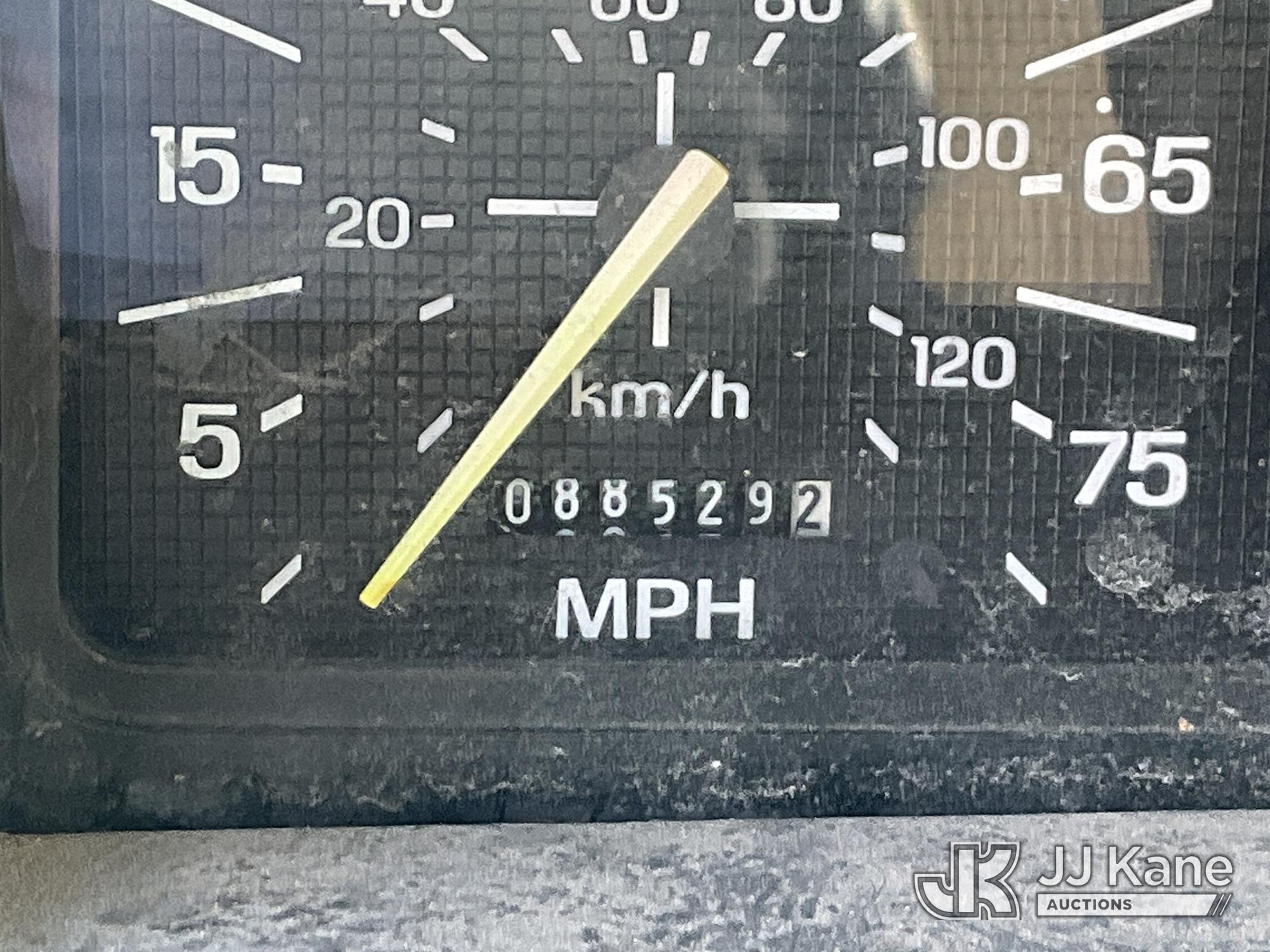 1999 Ford F800