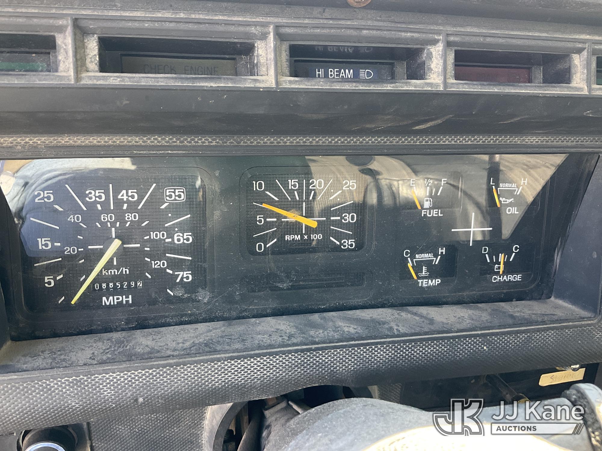 1999 Ford F800