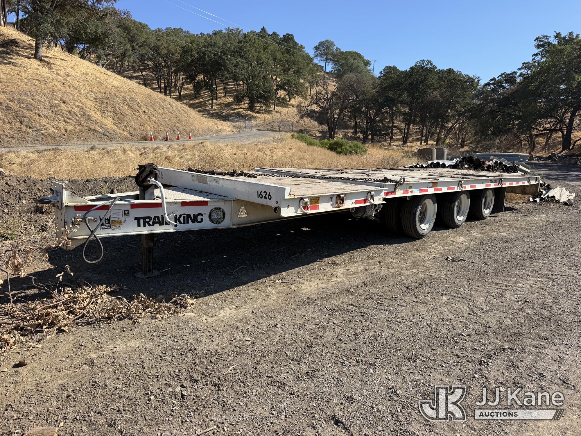 Photo of 2017 Trail King TKT 50LP