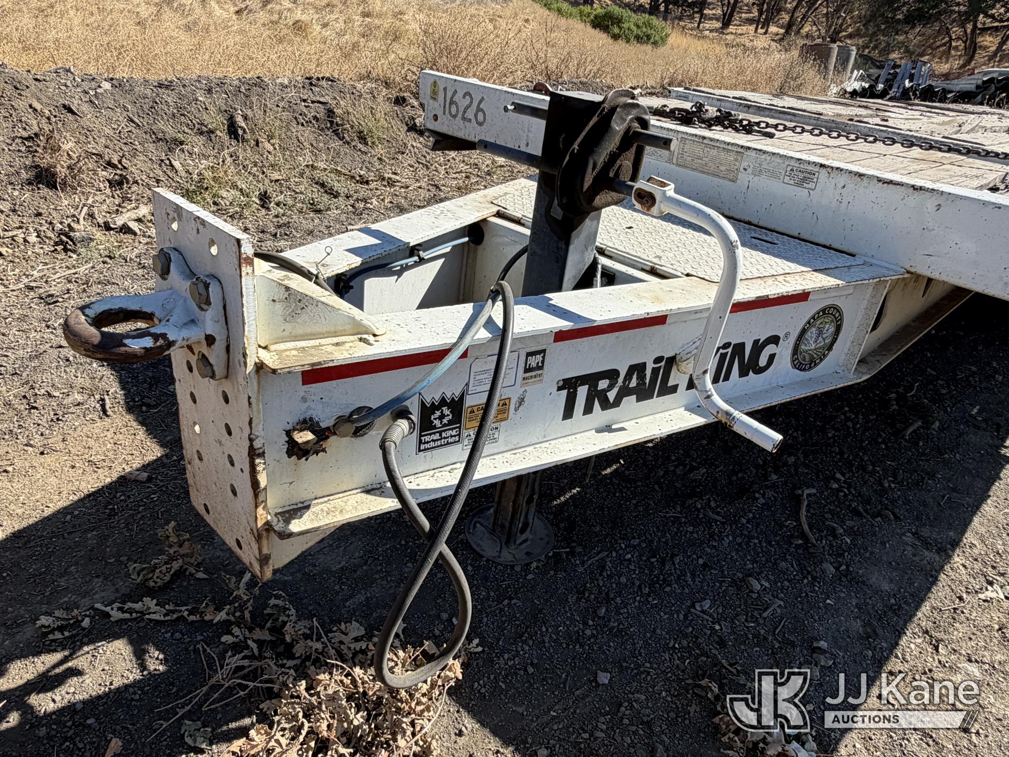2017 Trail King TKT 50LP