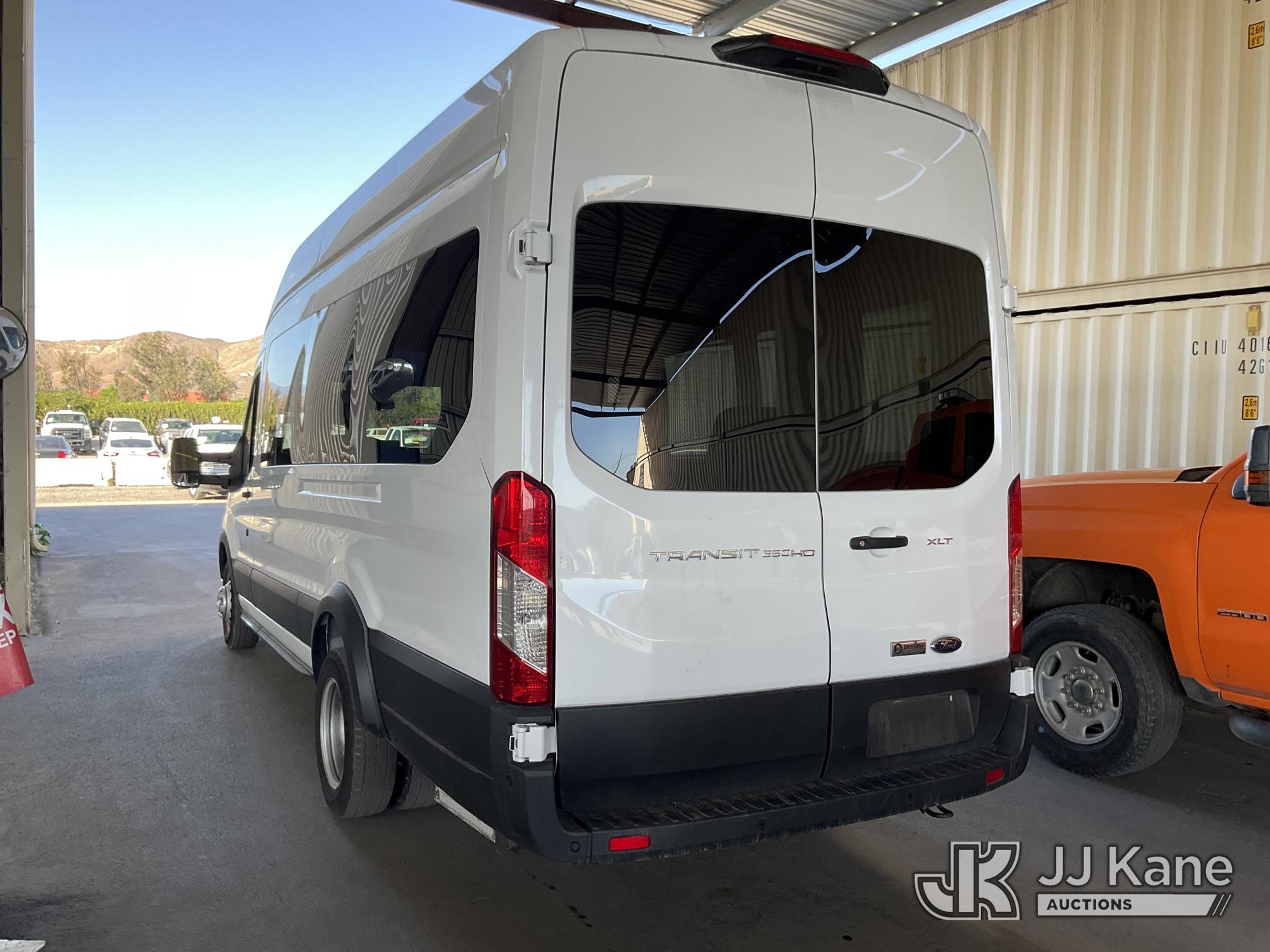 2022 Ford TRANSIT