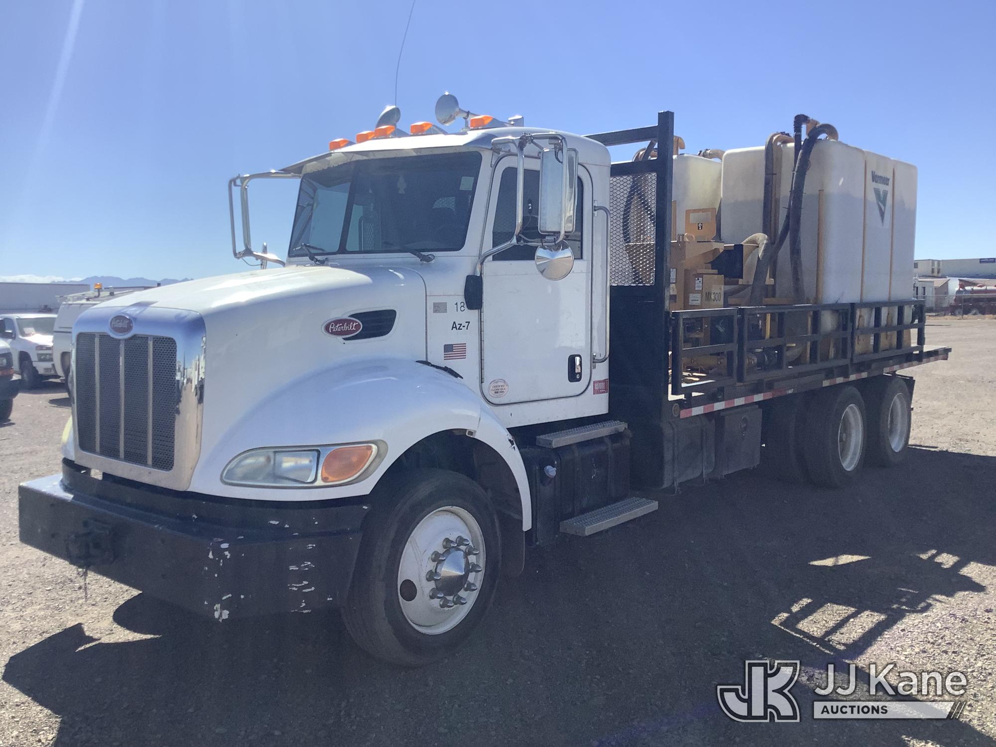 2013 Peterbilt 348 T/A Mixer Truck (1648943)