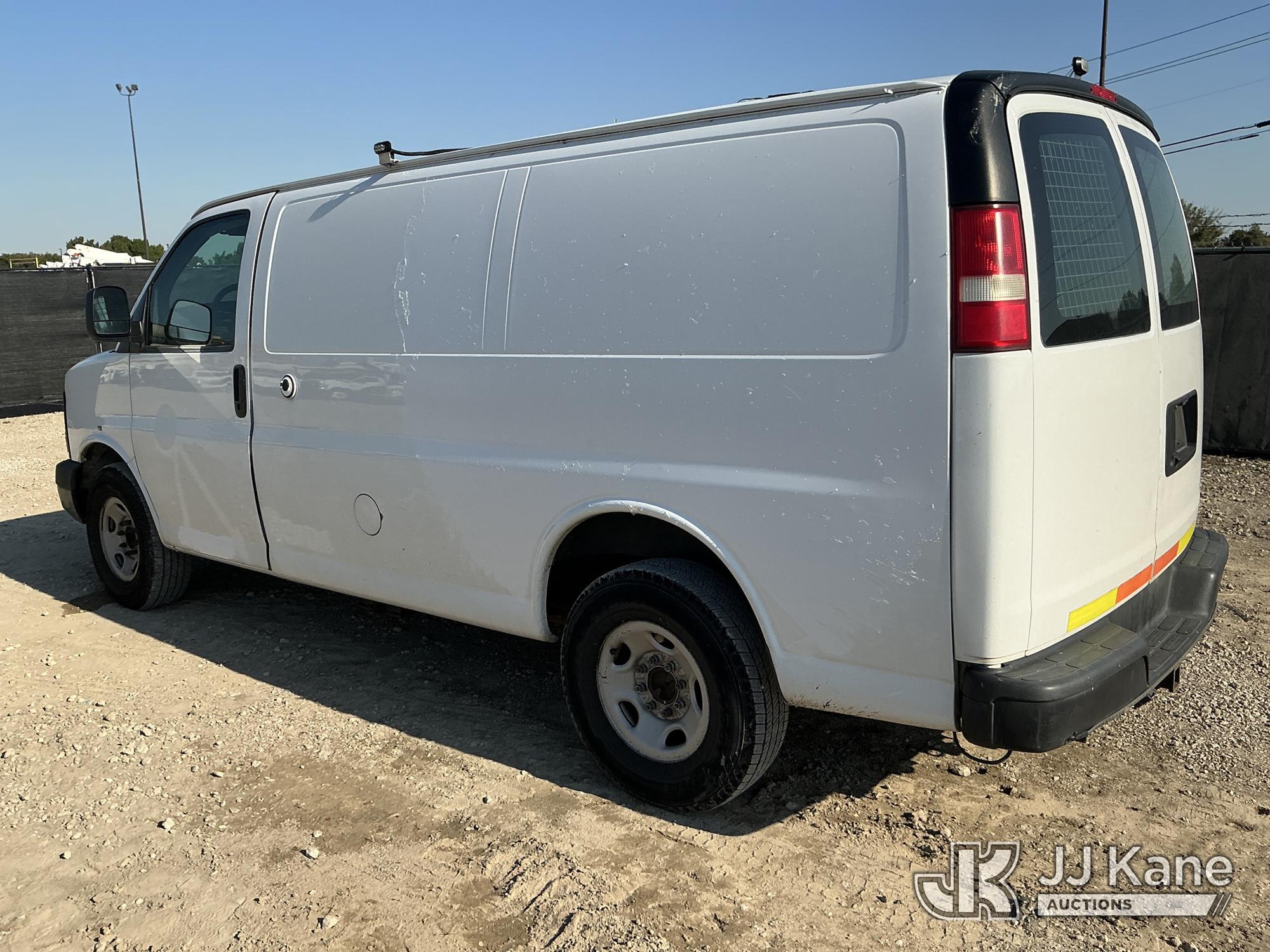 2013 Chevrolet EXPRESS G2500