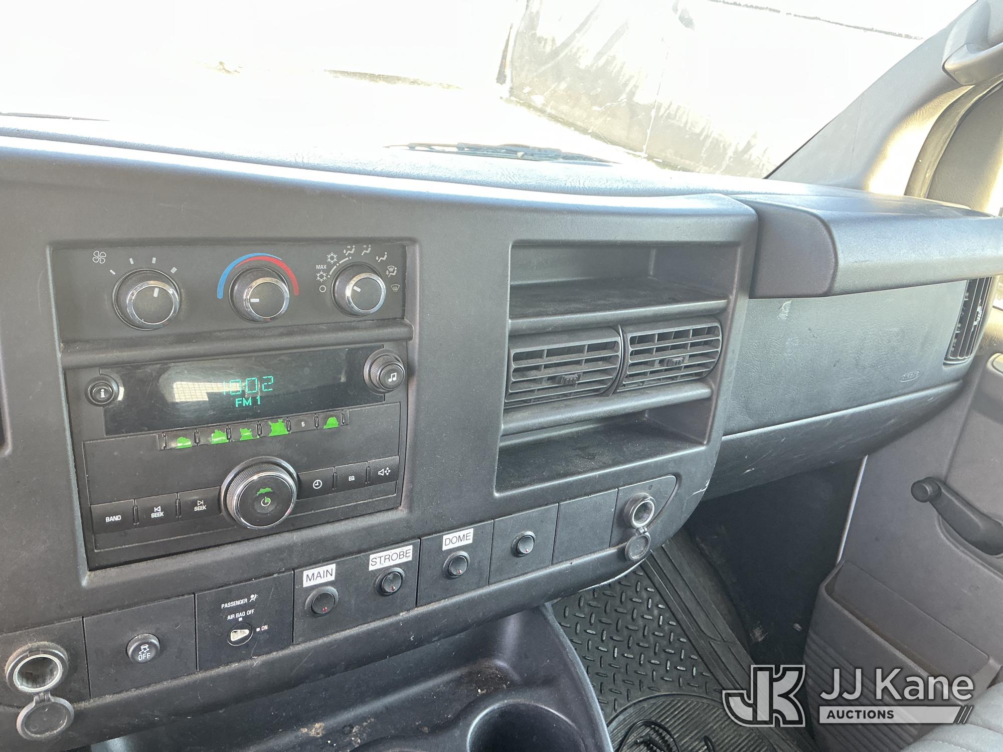2013 Chevrolet EXPRESS G2500