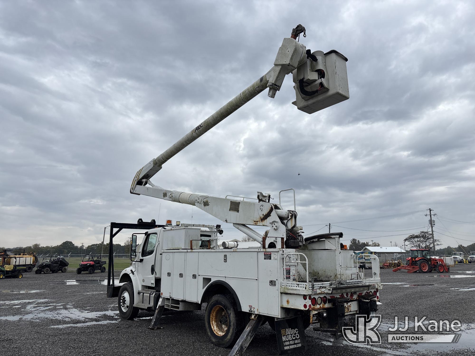 2011 Freightliner M2 106