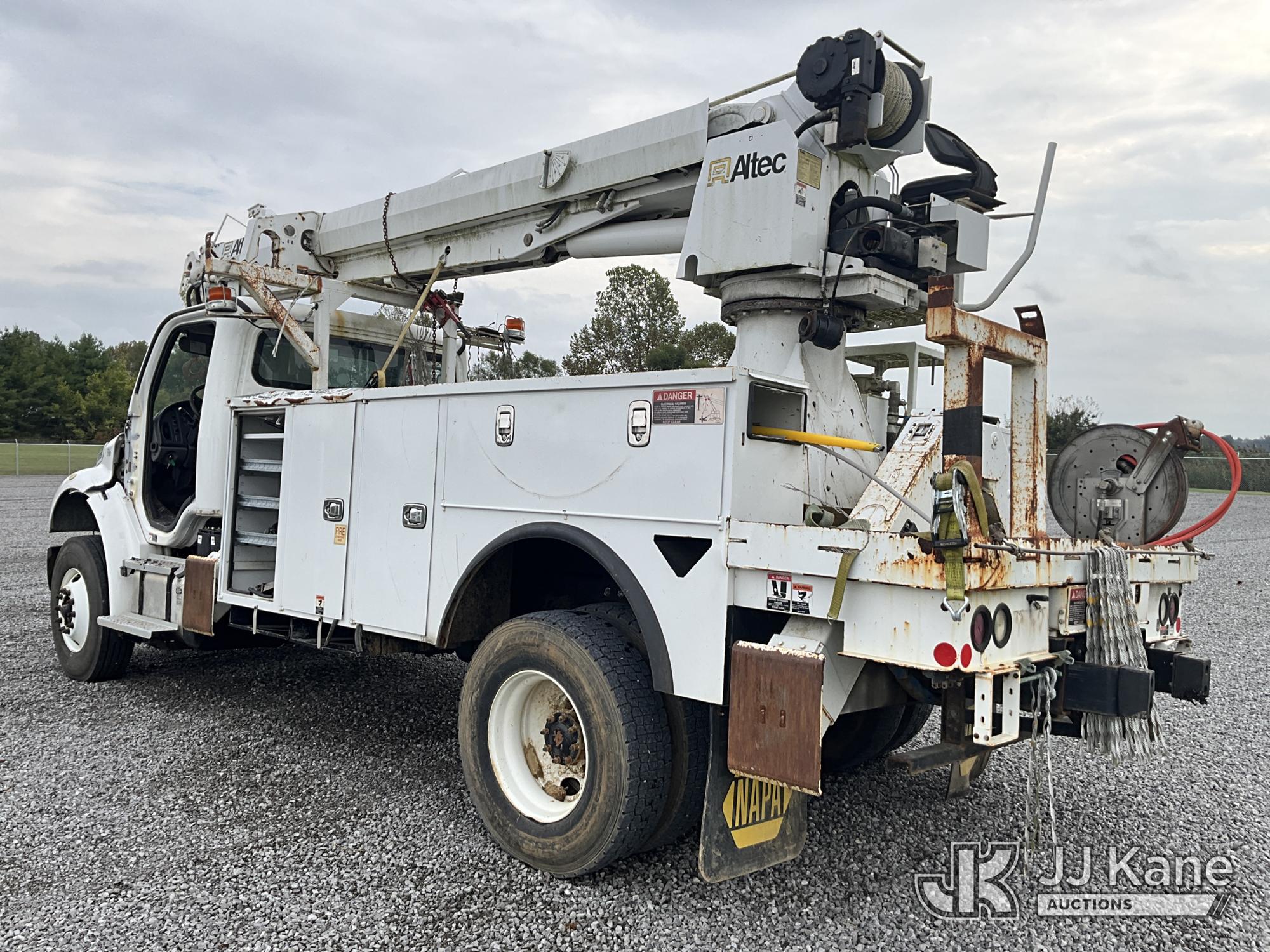 2019 Freightliner M2 106