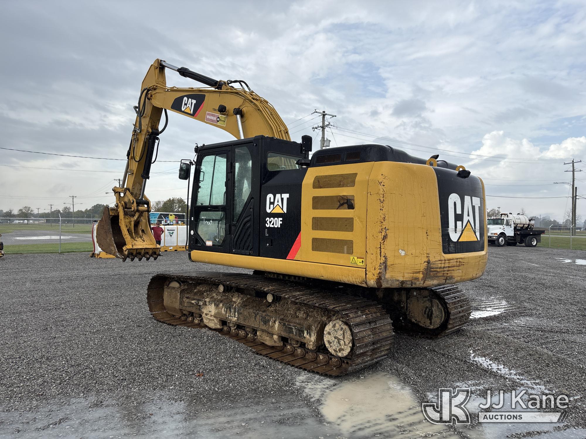 2017 Caterpillar 320FL