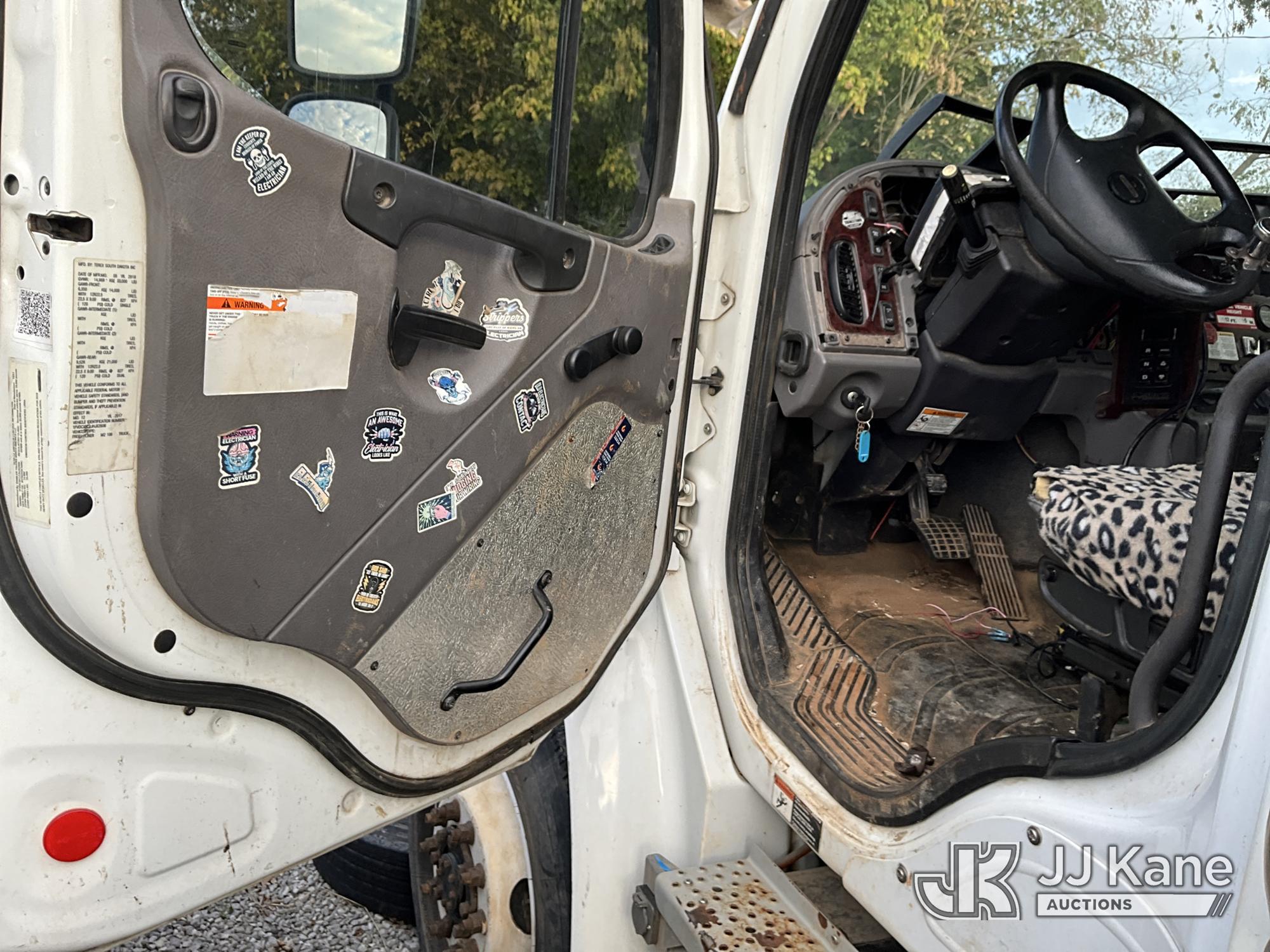 2018 Freightliner M2