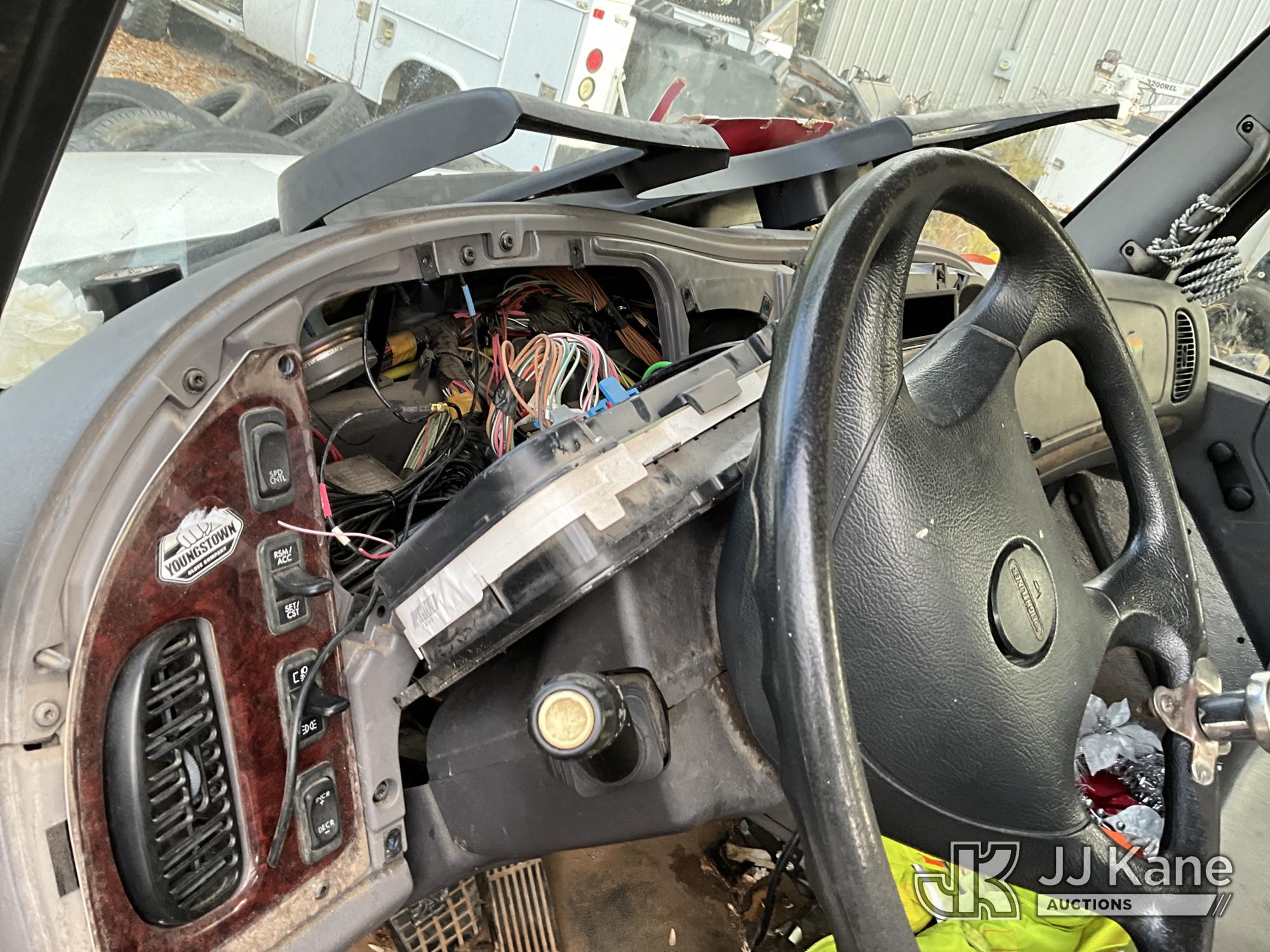 2018 Freightliner M2