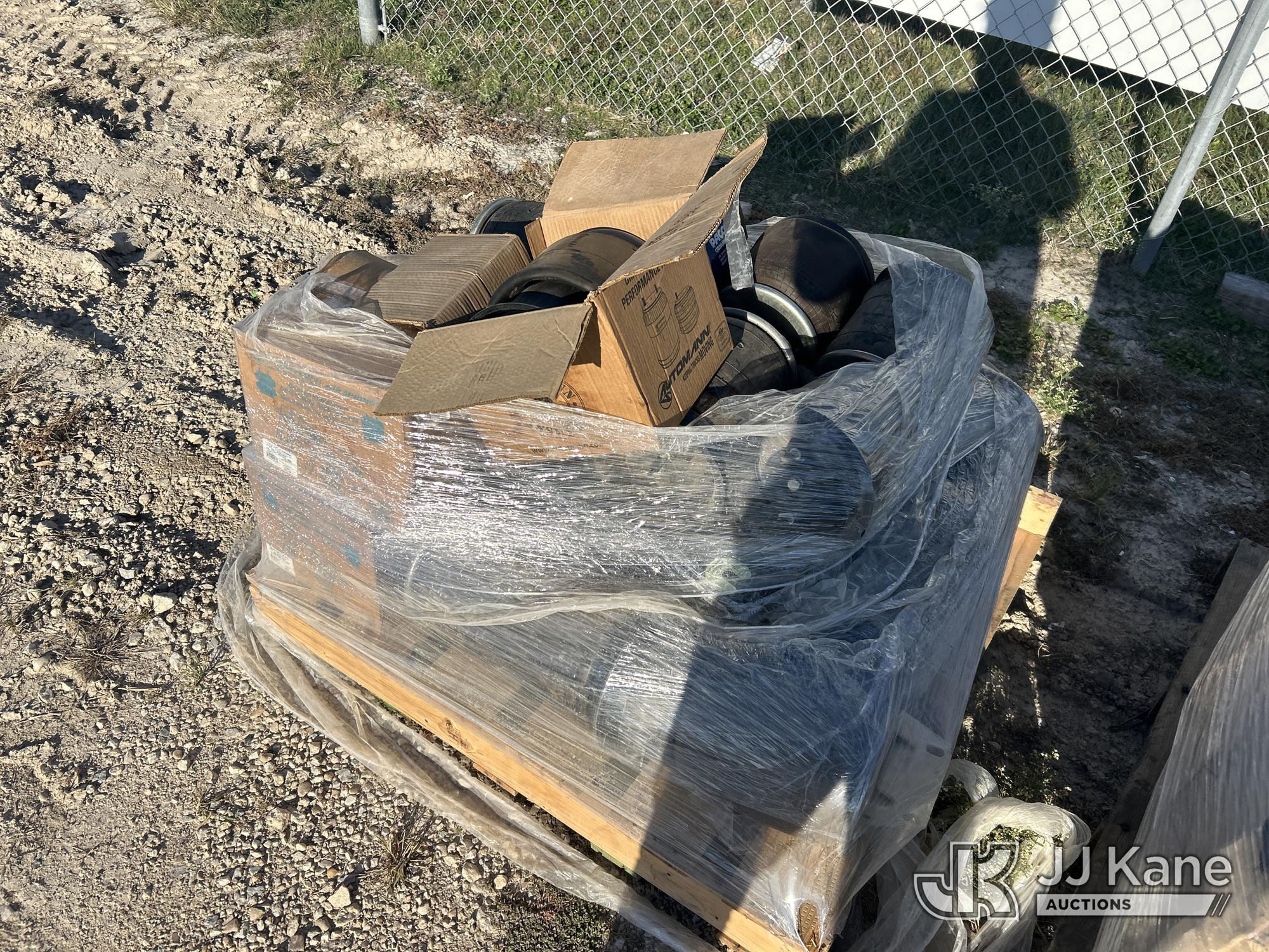 PALLET 1 of Parts. Link- shock absorber part #12012254x2 (1649090)