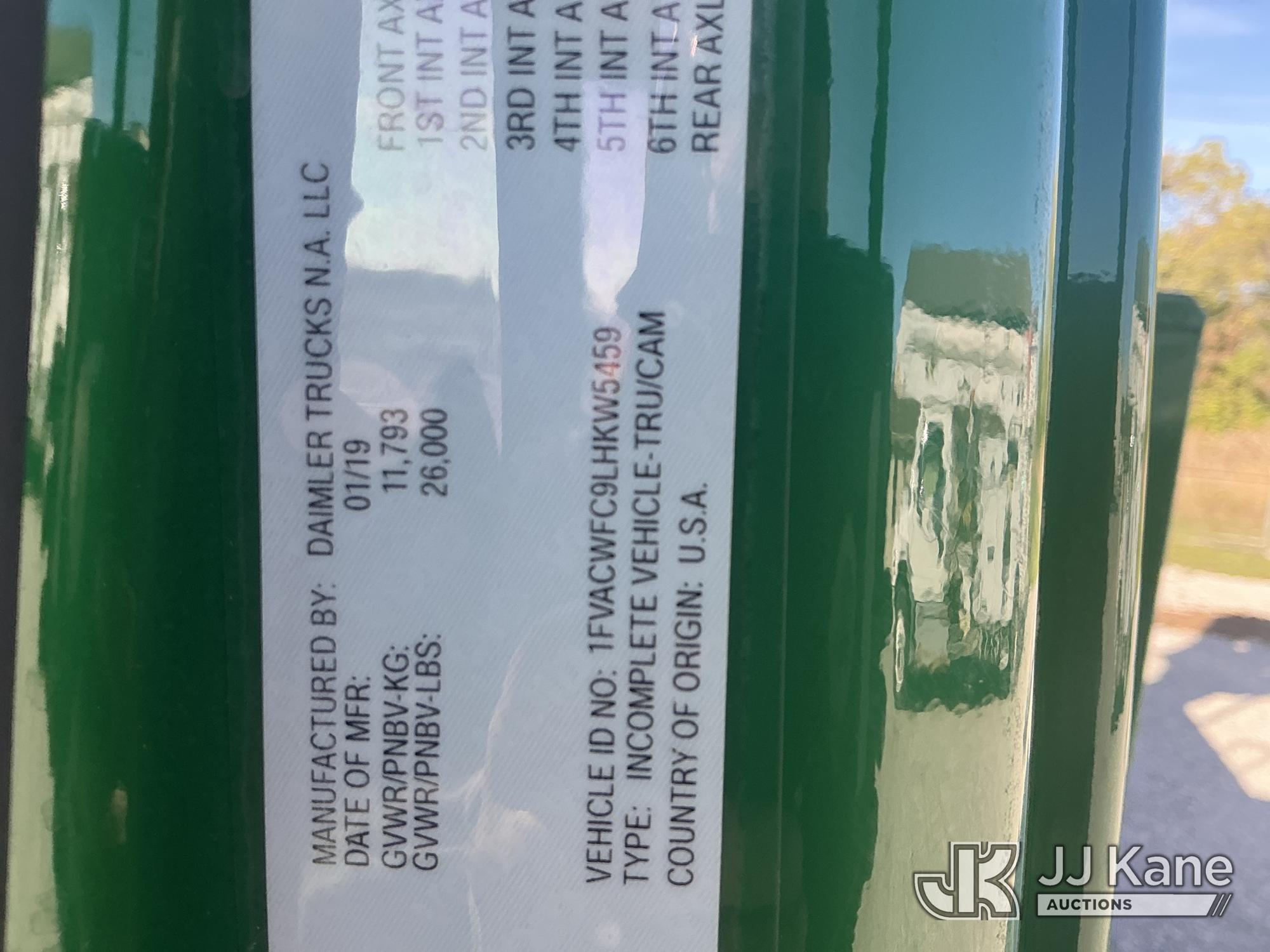 2020 Freightliner M2