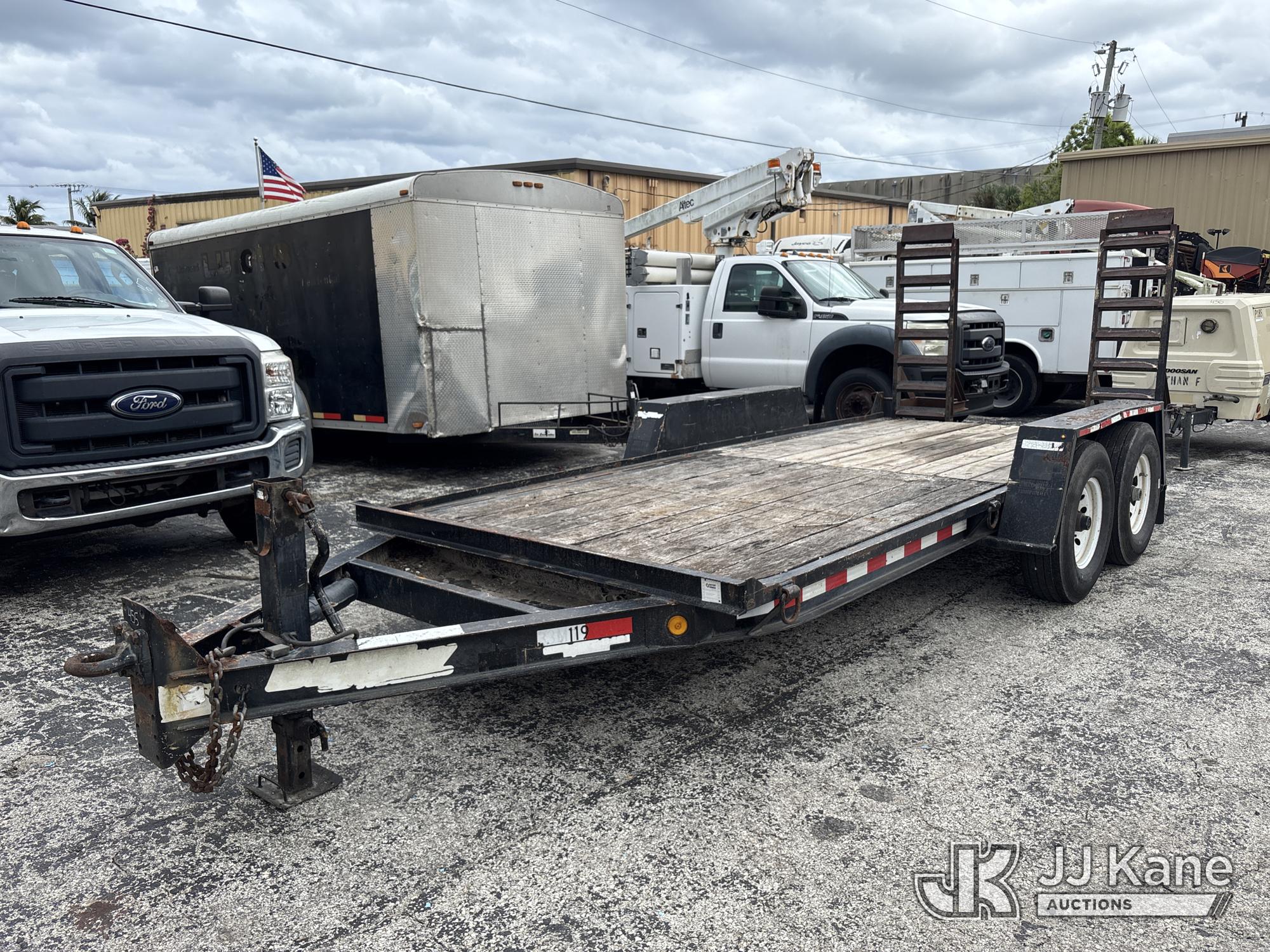 2017 Monroe Towmaster B-6D T/A Tagalong Equipment Trailer (1649109)