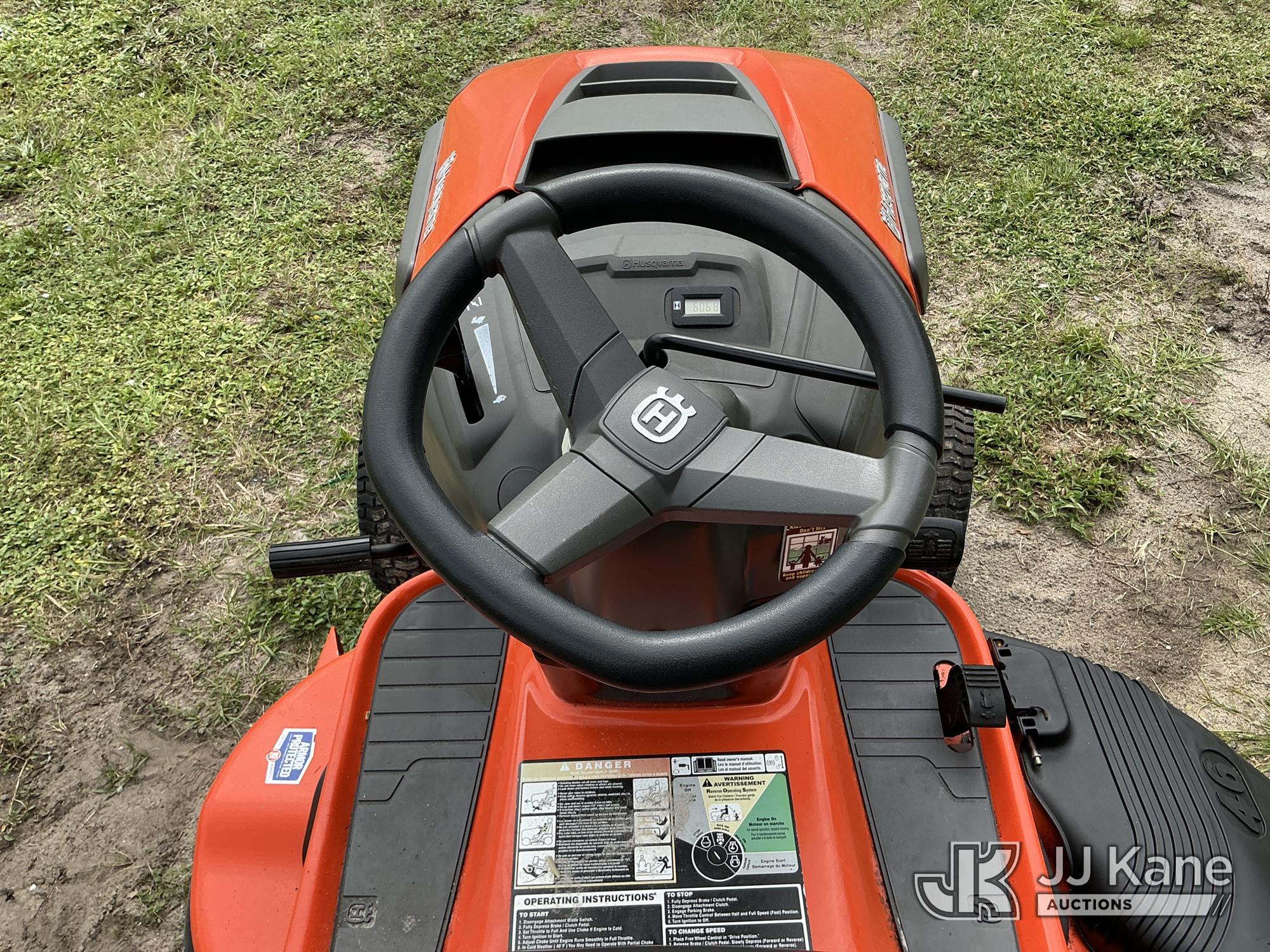 0 Husqvarna YTH22V46