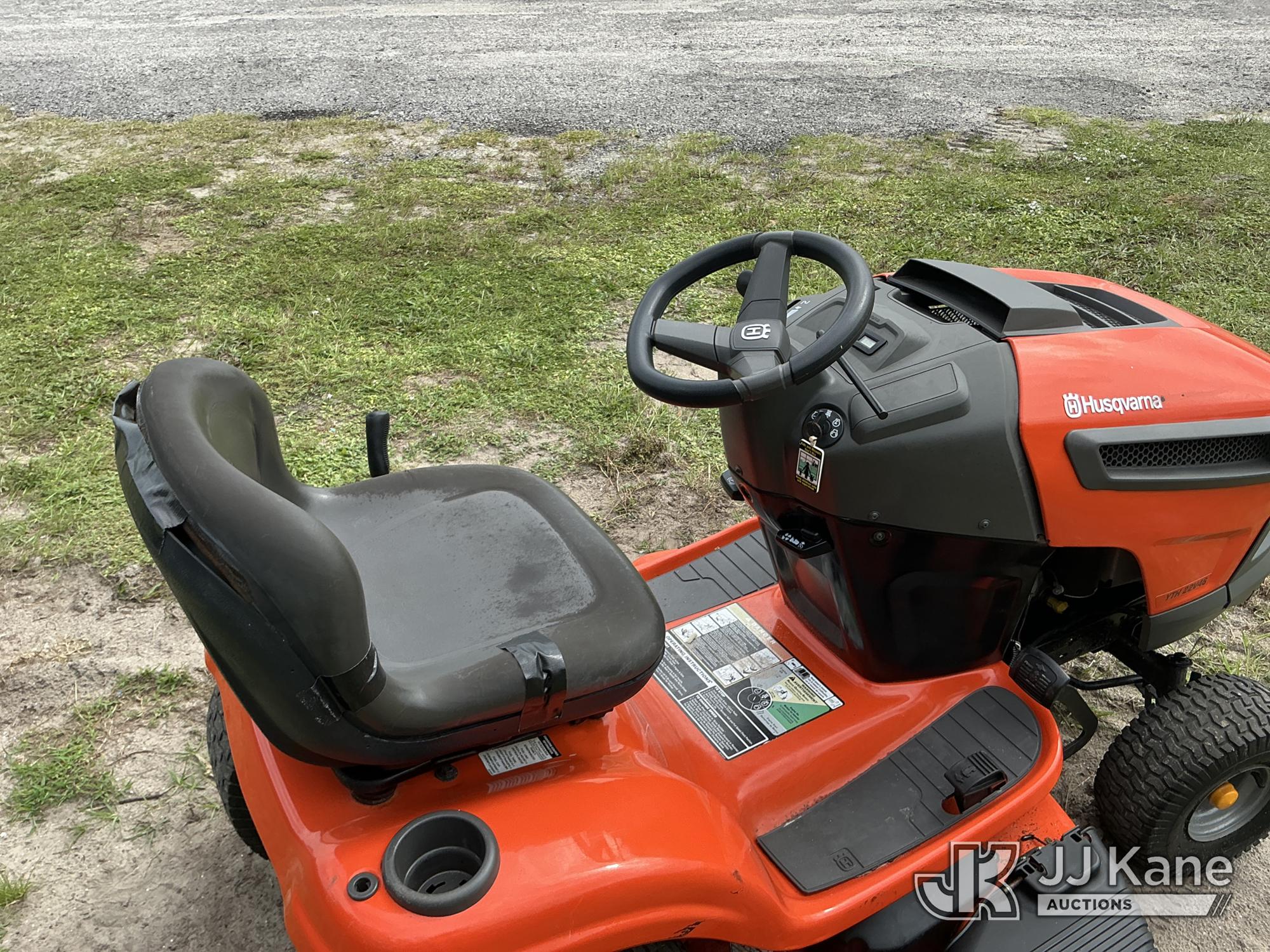 0 Husqvarna YTH22V46