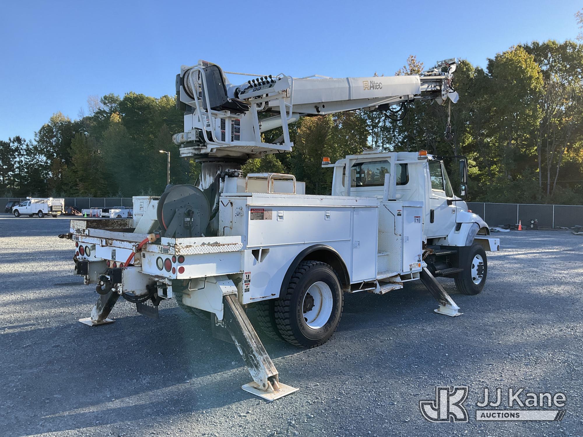 2006 International 7300 4X4