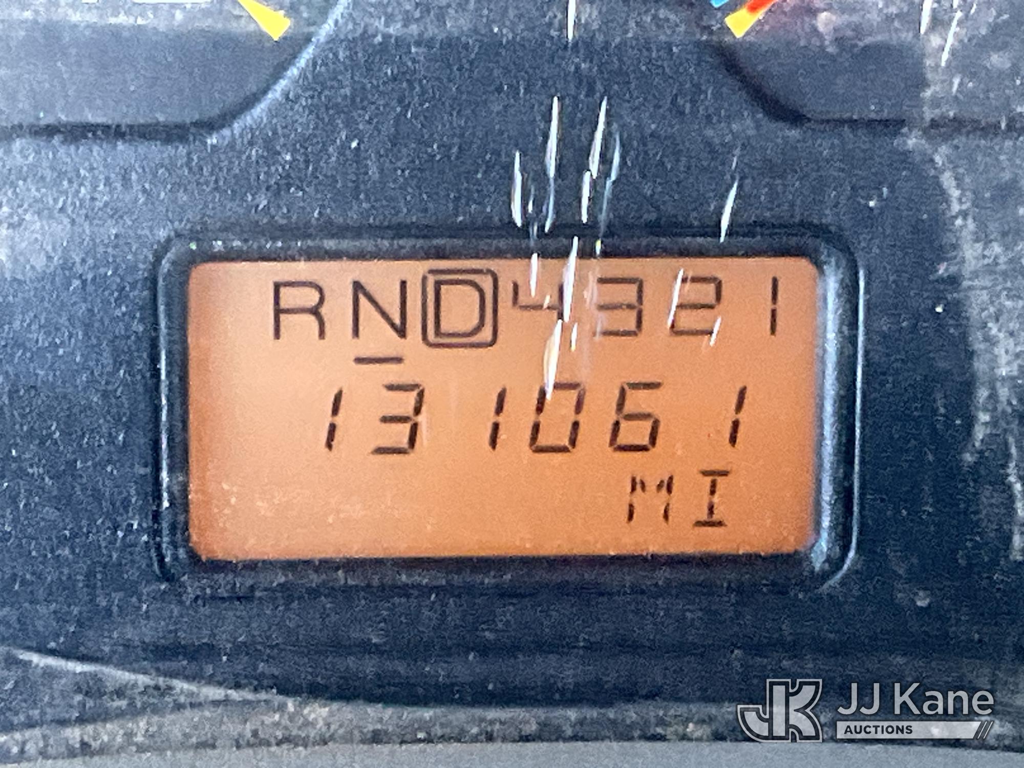 2005 International 7300 4X4
