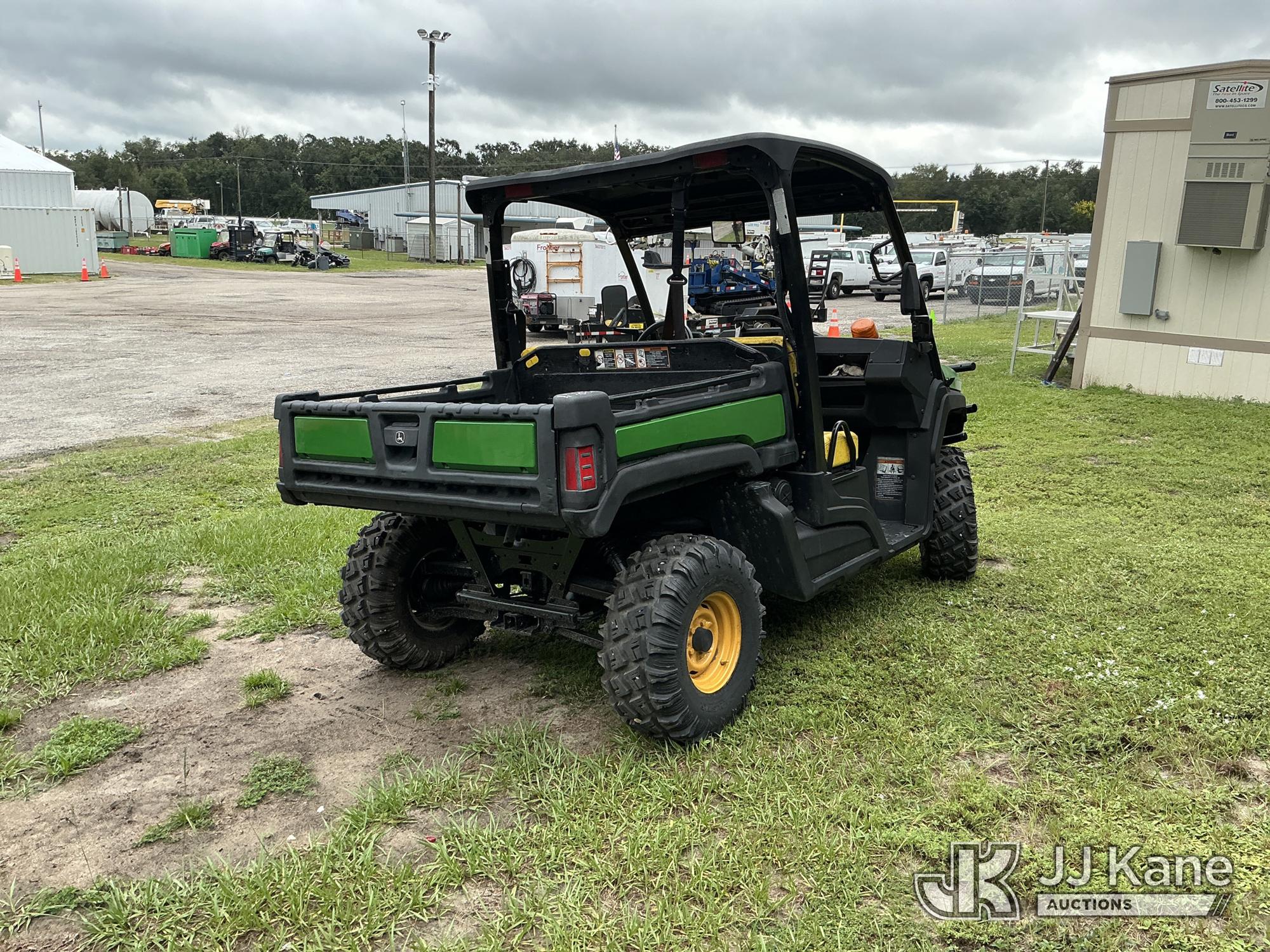 2018 John Deere XUV865E