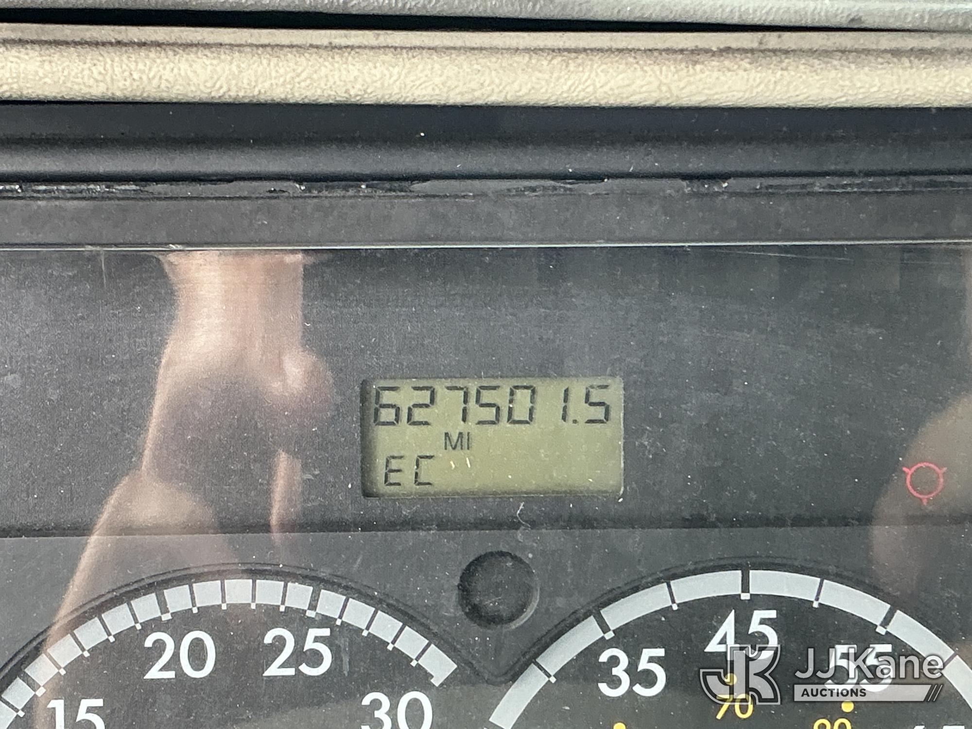 2005 Freightliner COLUMBIA 120