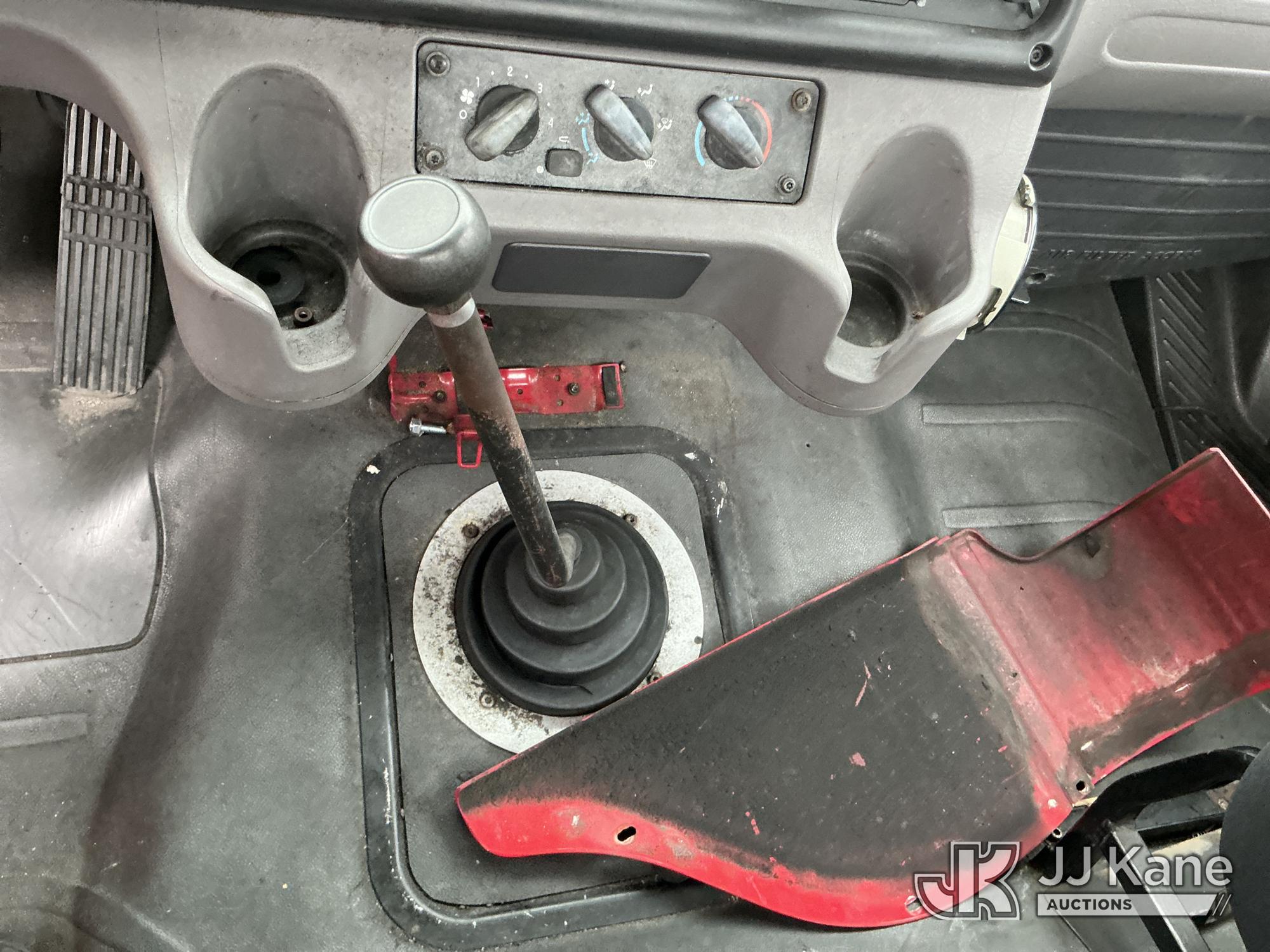 2008 Freightliner M2 106
