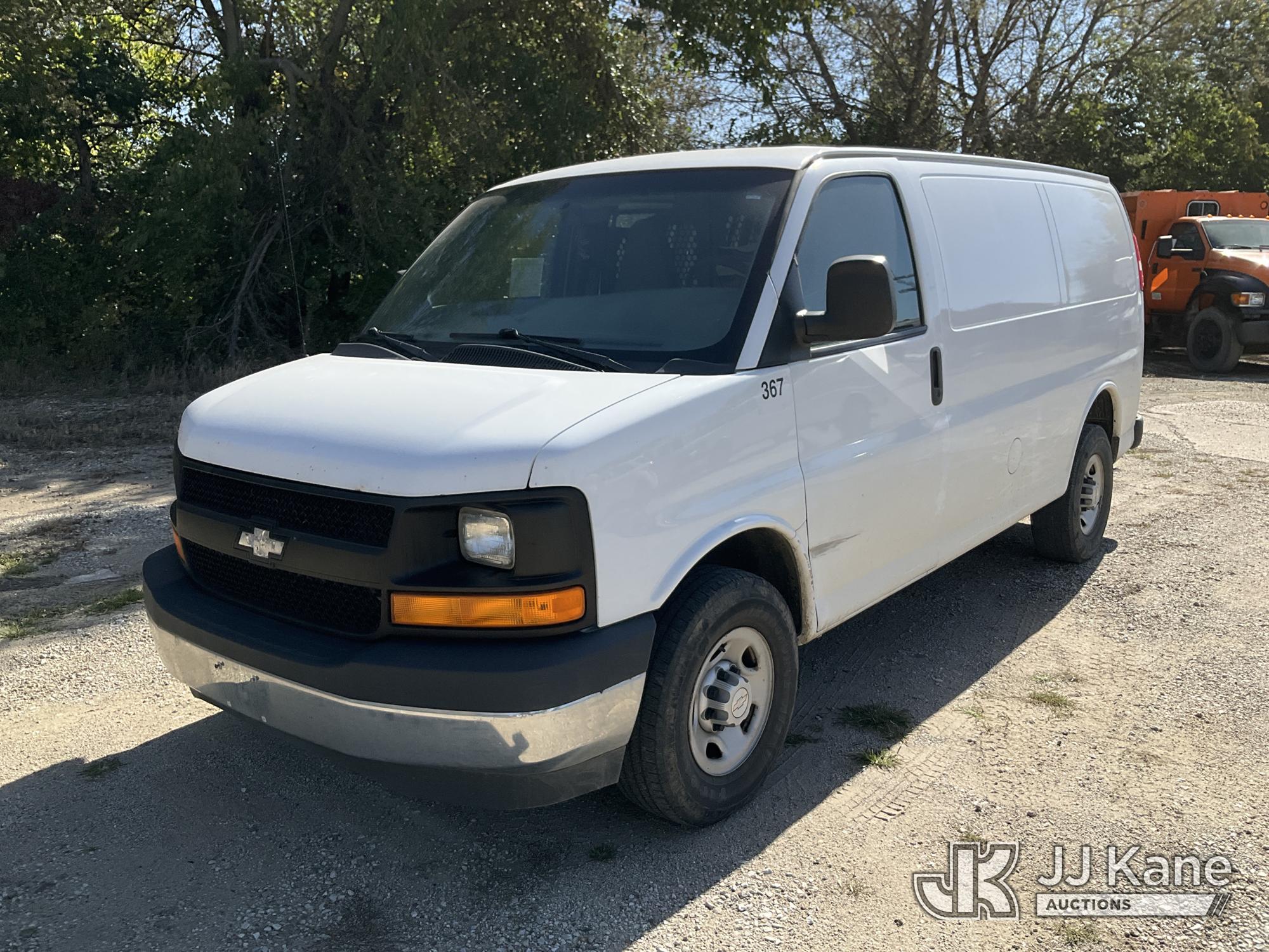 Photo of 2017 Chevrolet Express G2500