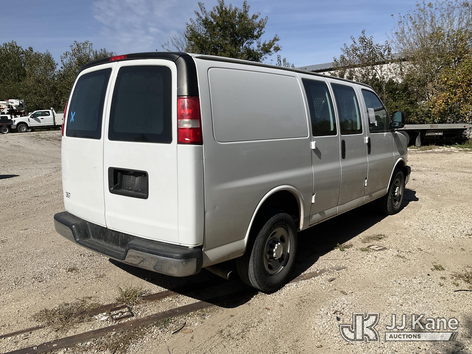 2017 Chevrolet EXPRESS G2500
