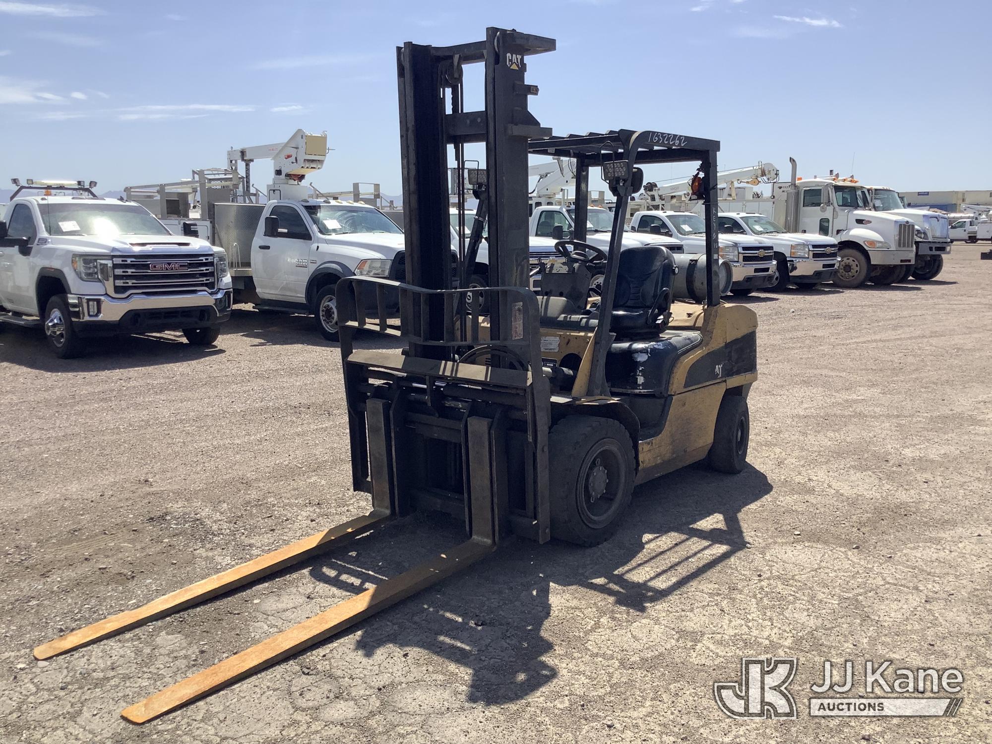 Photo of 2008 Caterpillar P7000