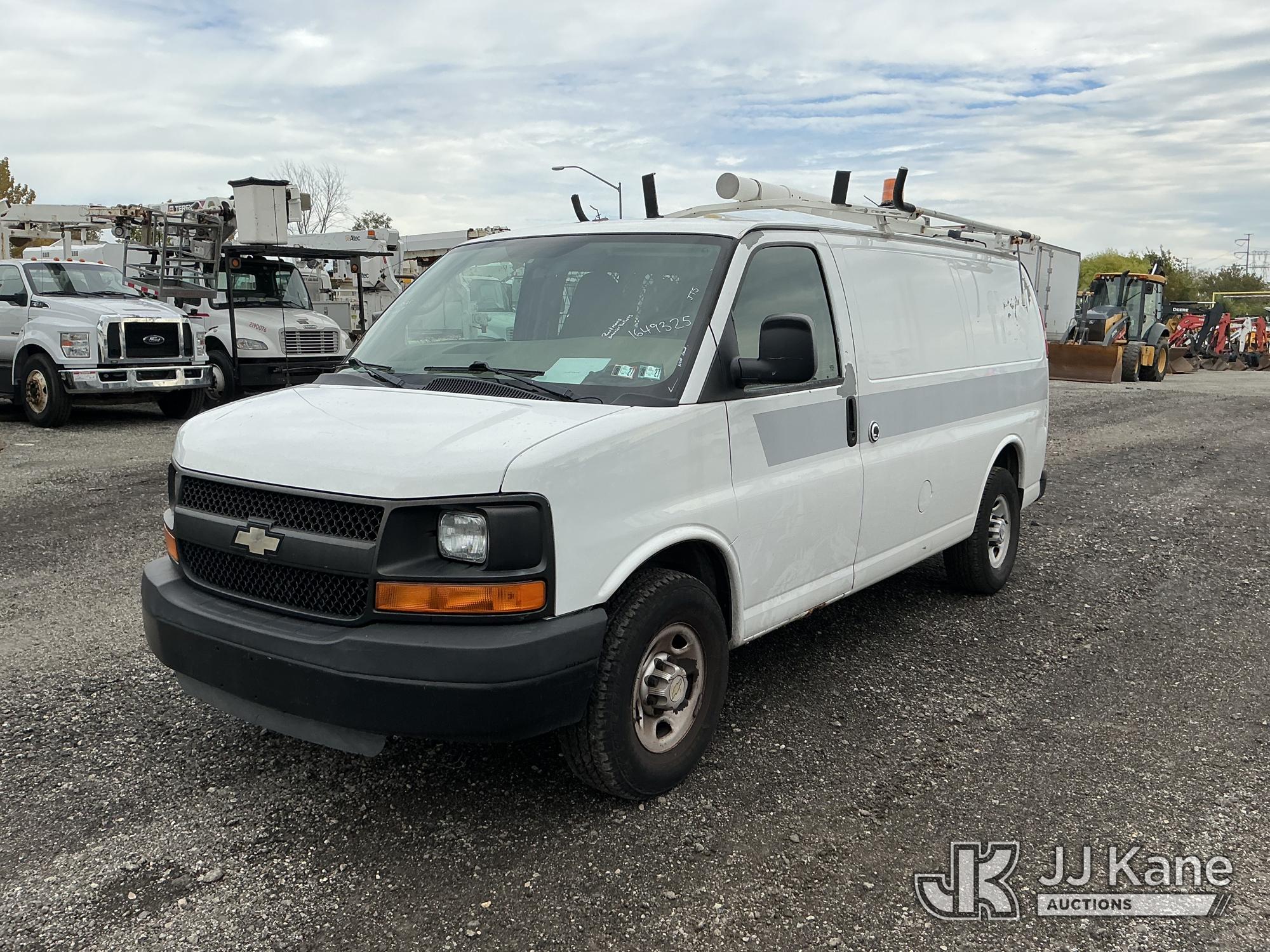 Photo of 2011 Chevrolet Express G2500
