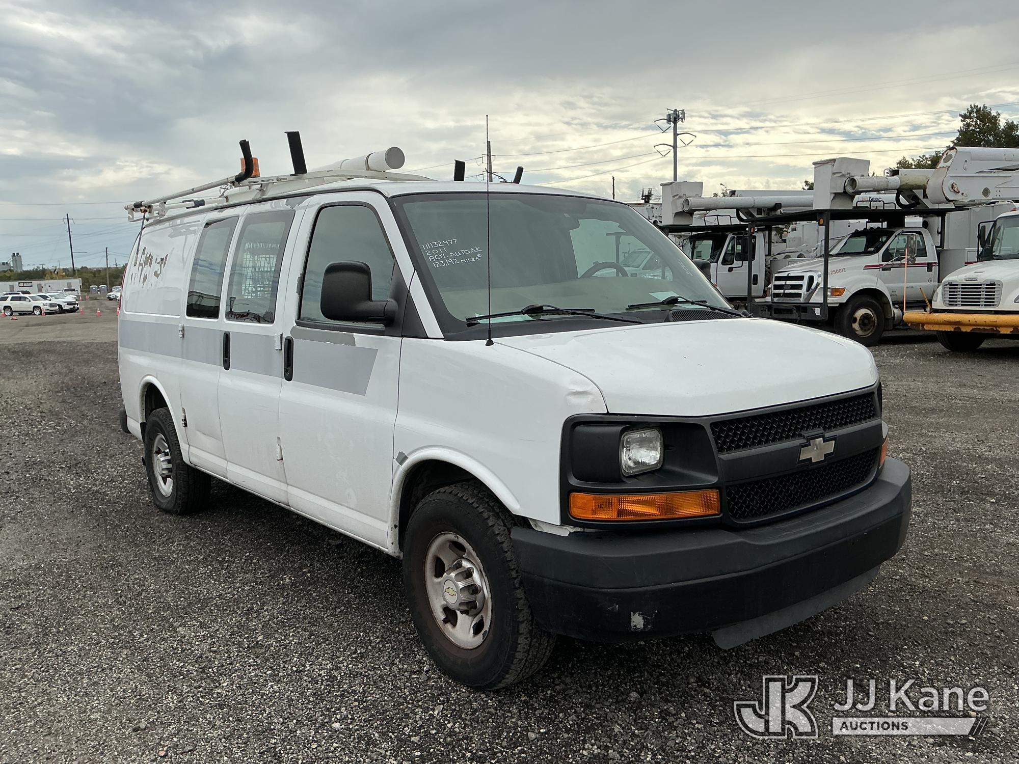 2011 Chevrolet EXPRESS G2500