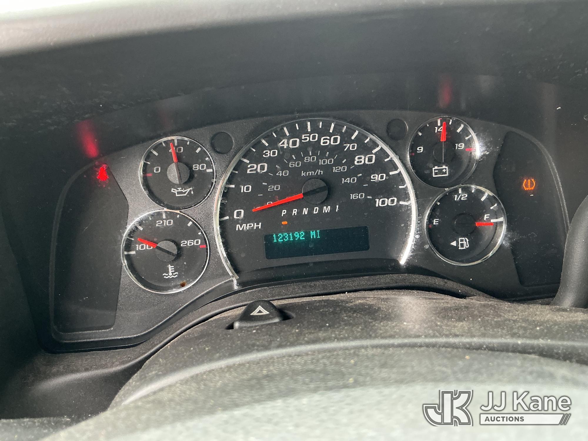 2011 Chevrolet EXPRESS G2500