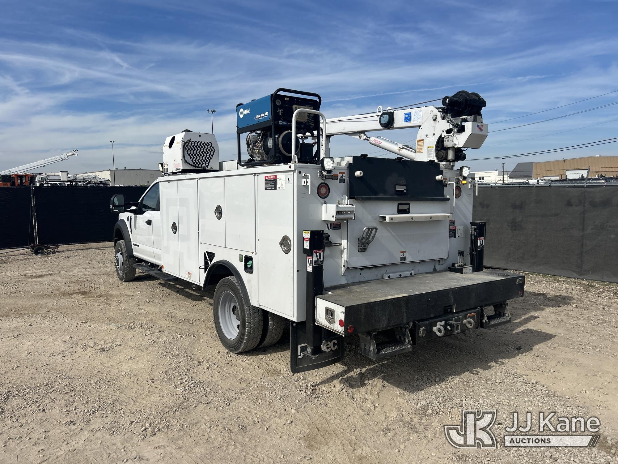 2022 Ford F550