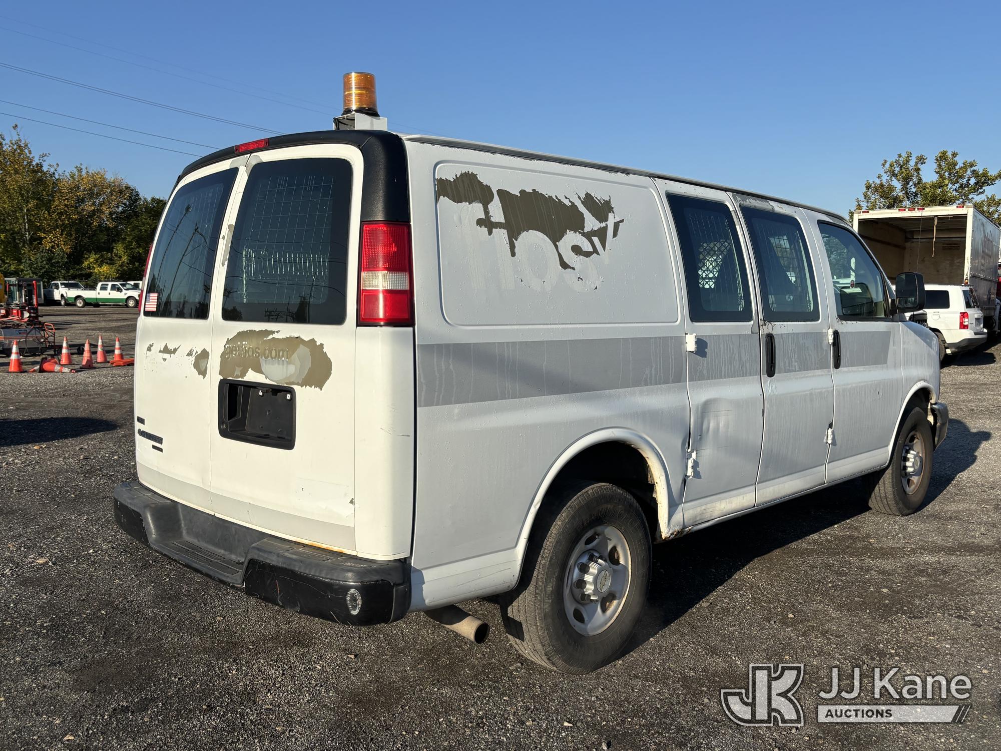 2011 Chevrolet Express G2500