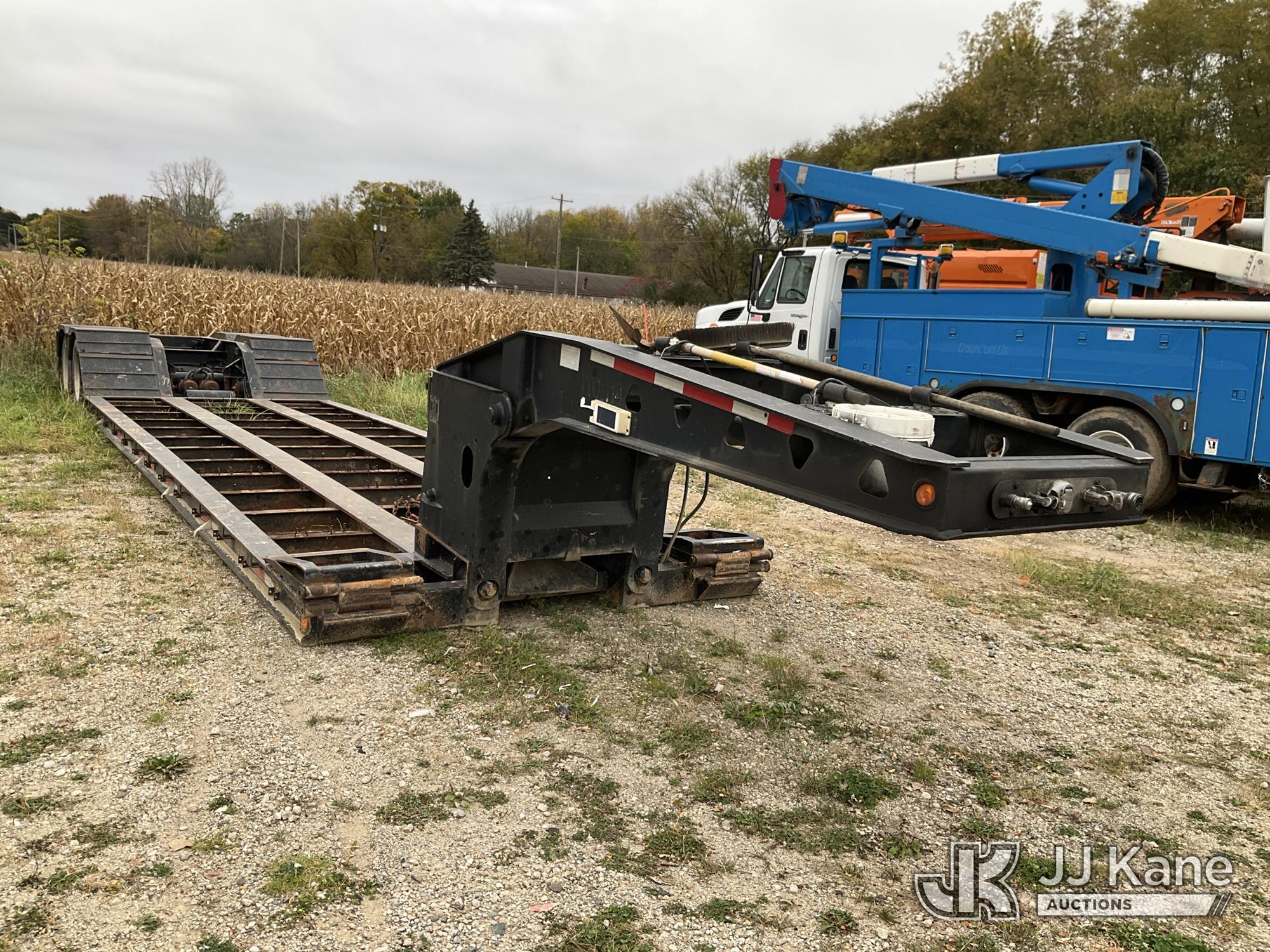 2005 Trail King TK40HDG