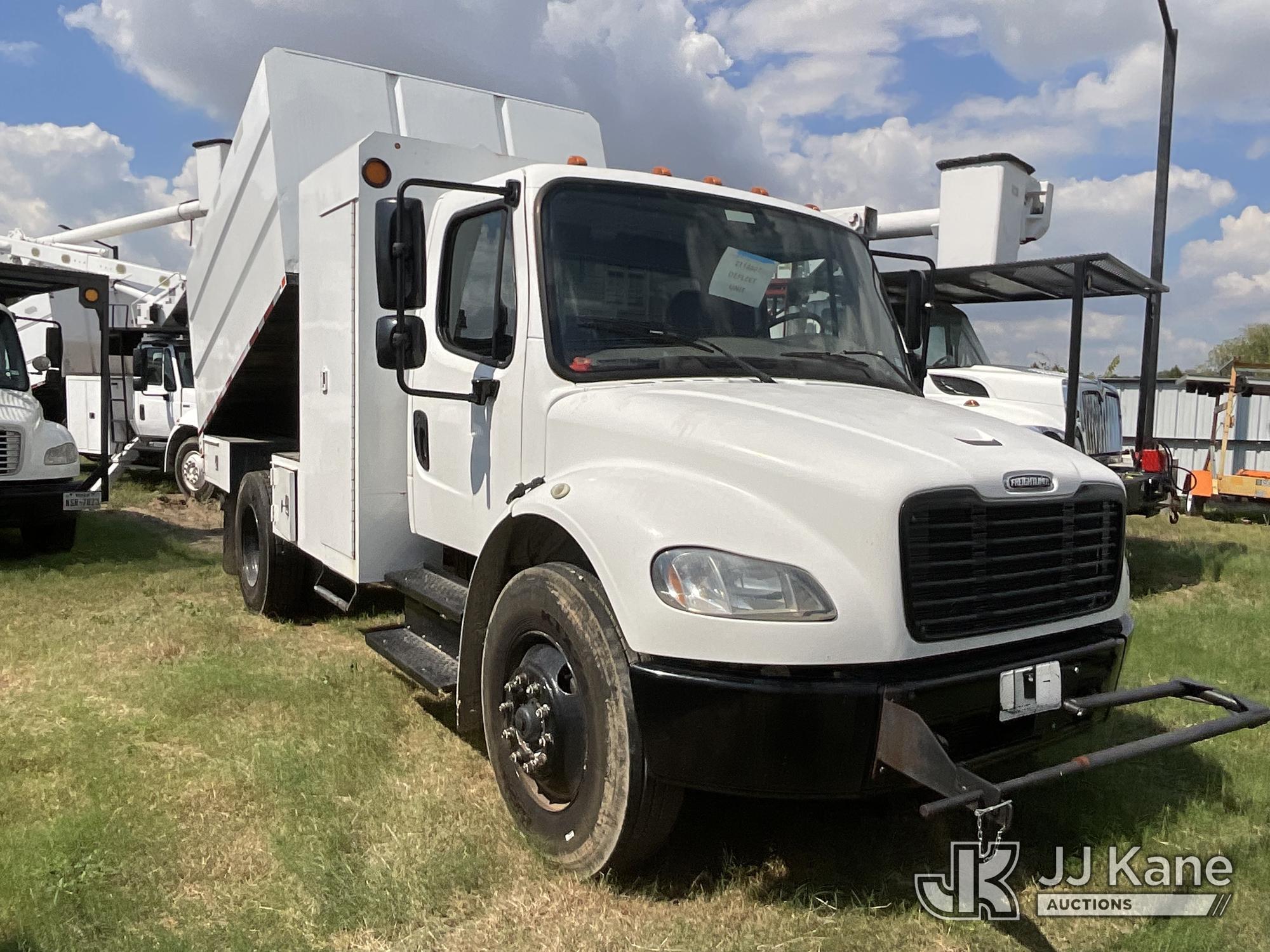 2011 Freightliner M2 106