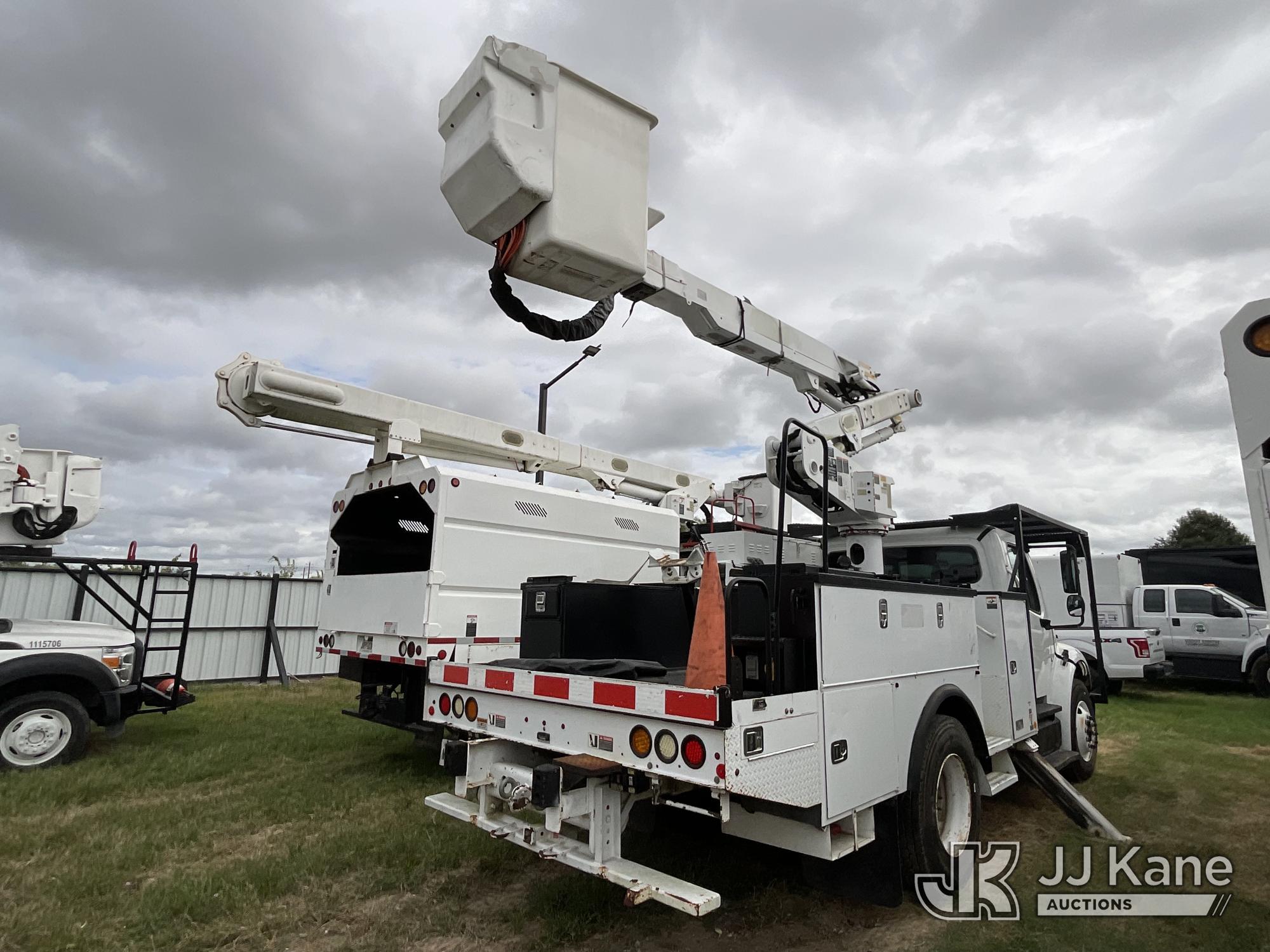 2013 Freightliner M2 106