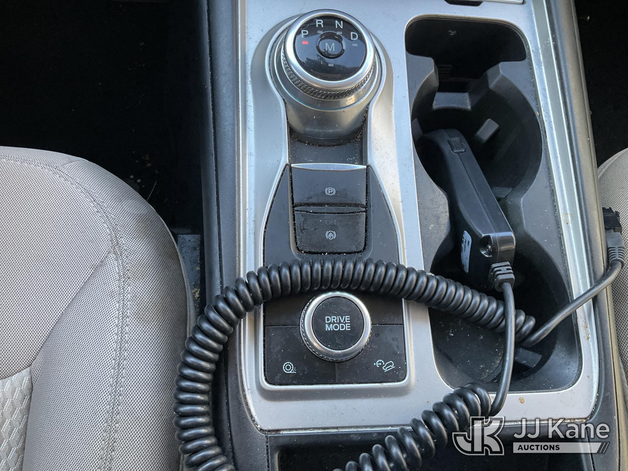 2020 Ford EXPLORER AWD