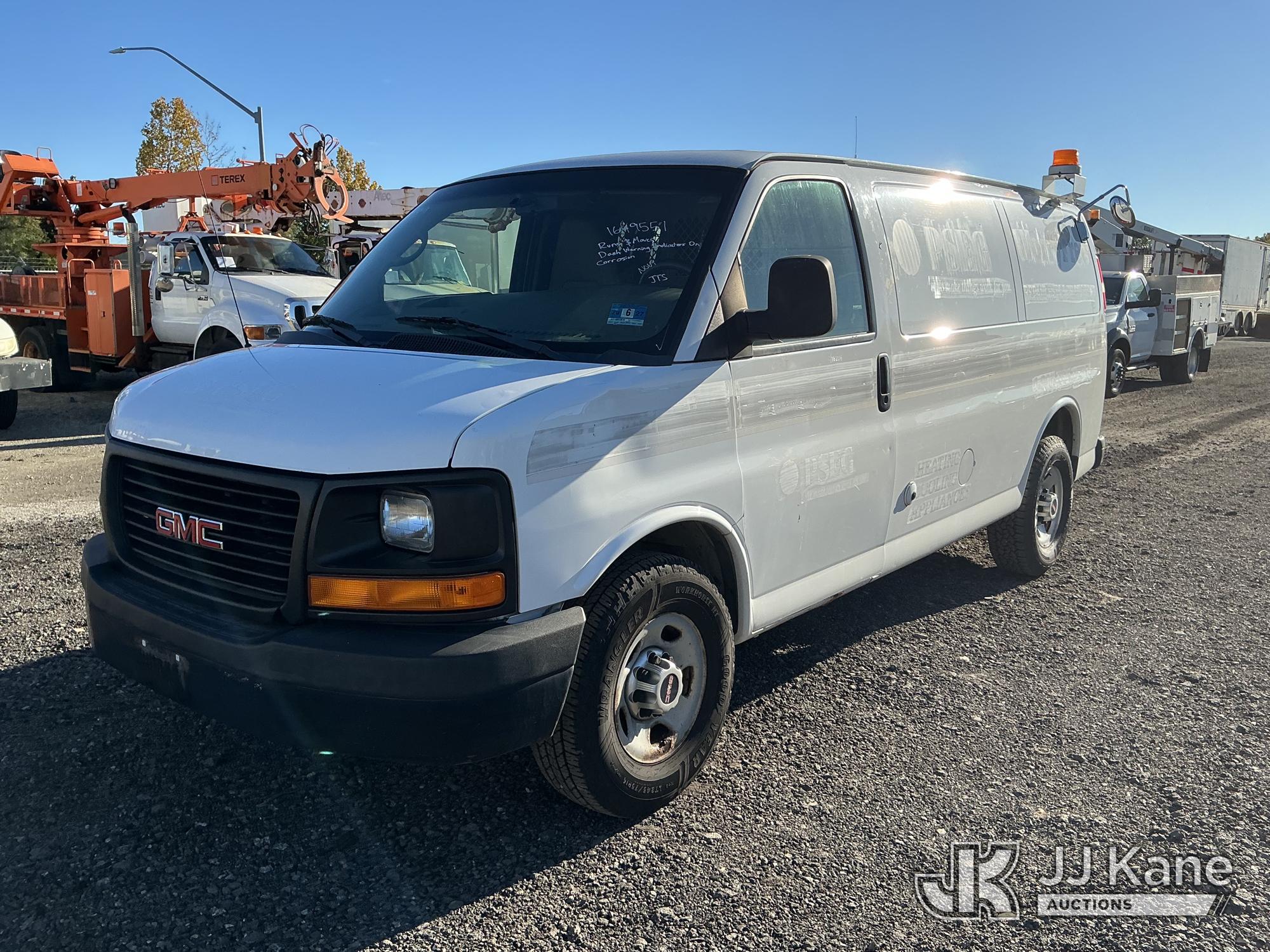 Photo of 2012 GMC Savana G3500