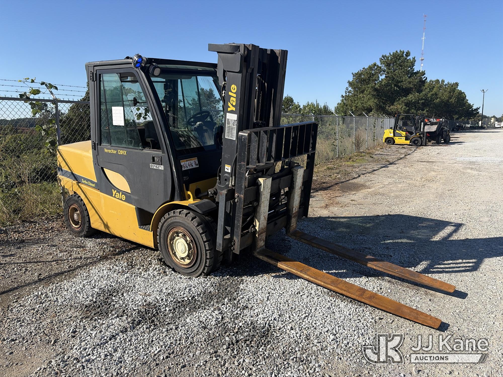 2009 Yale VERACITOR GDP120VX