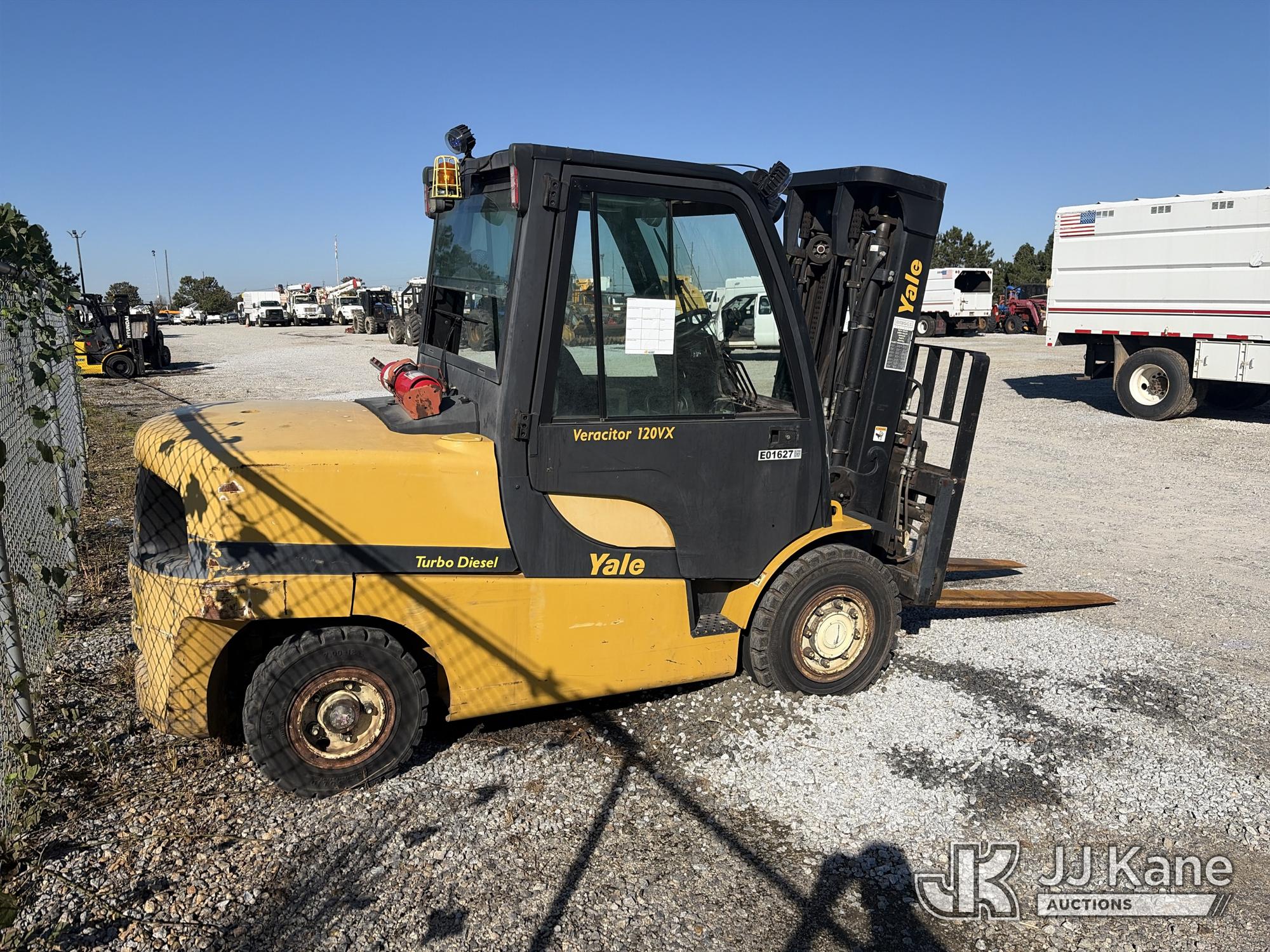 2009 Yale VERACITOR GDP120VX