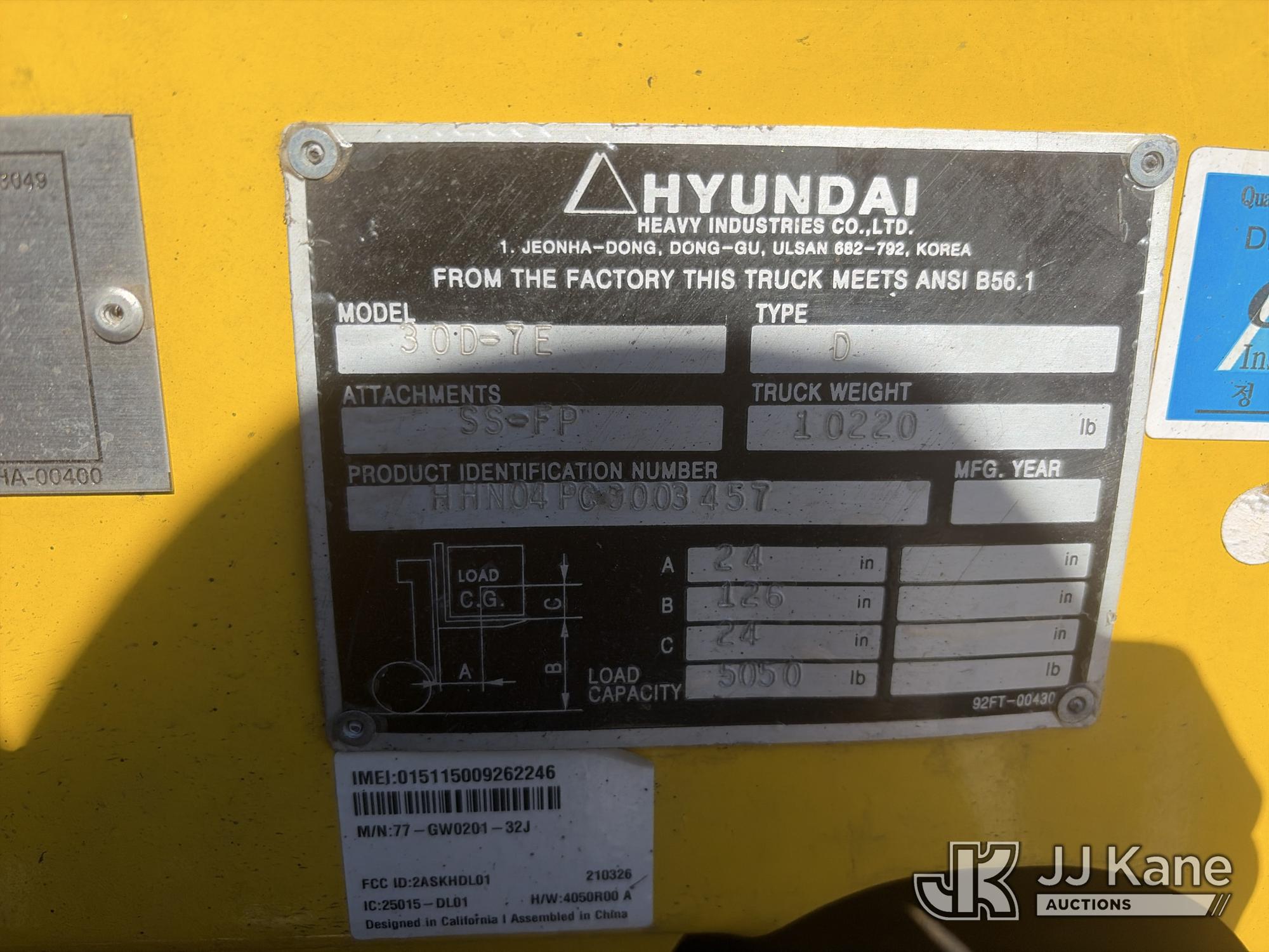 2013 Hyundai 30D-7E 5,050