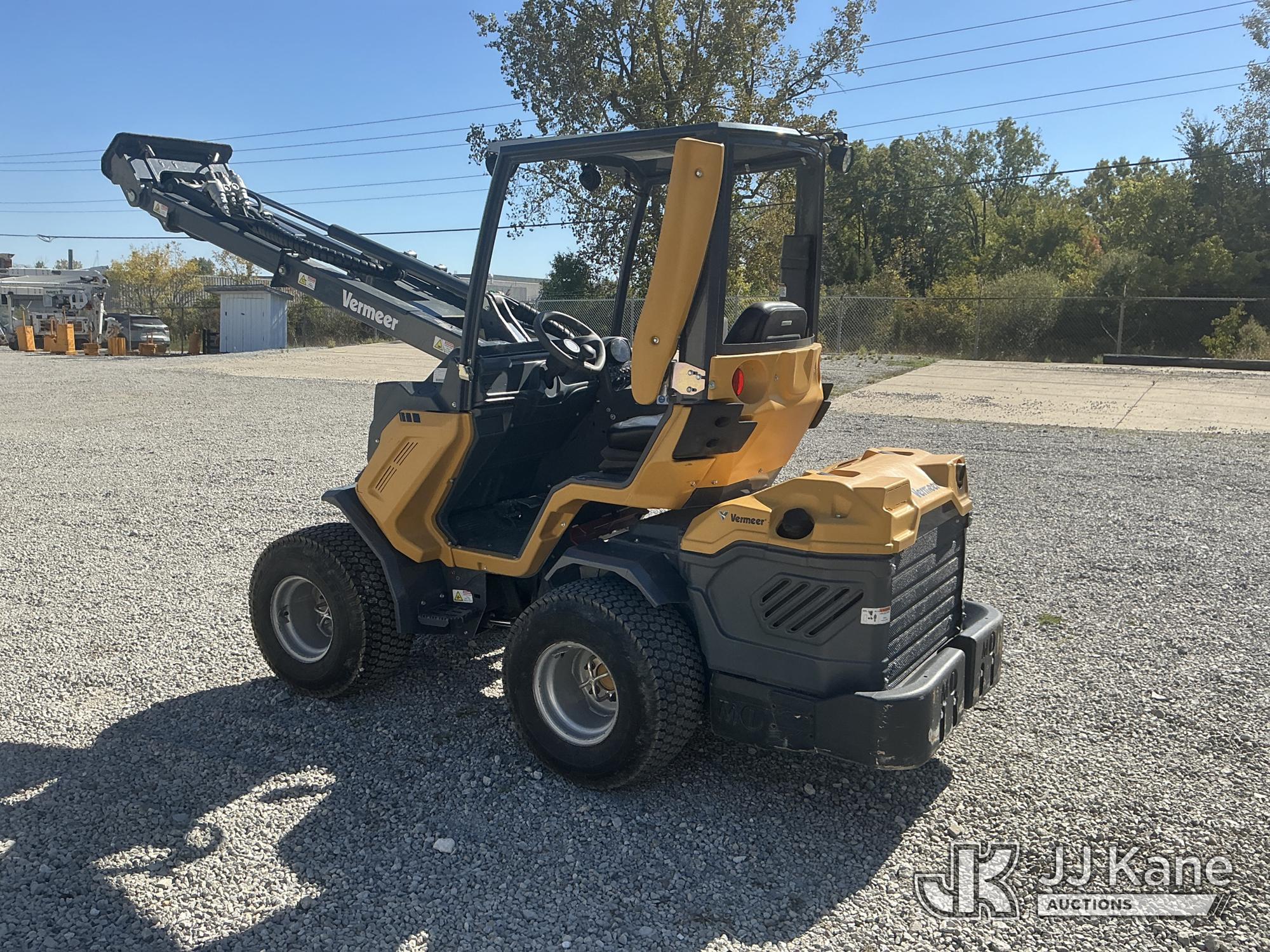 0 Vermeer ATX720