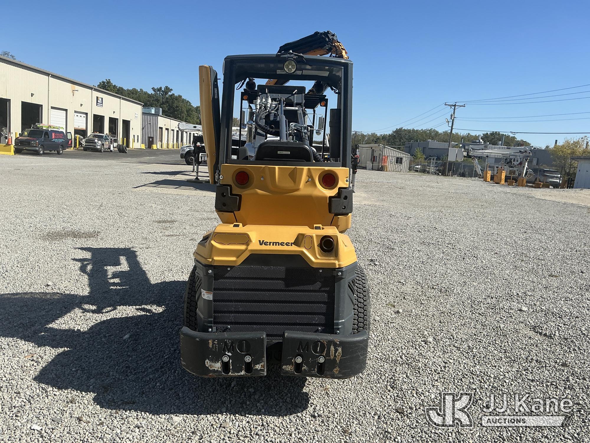 0 Vermeer ATX720