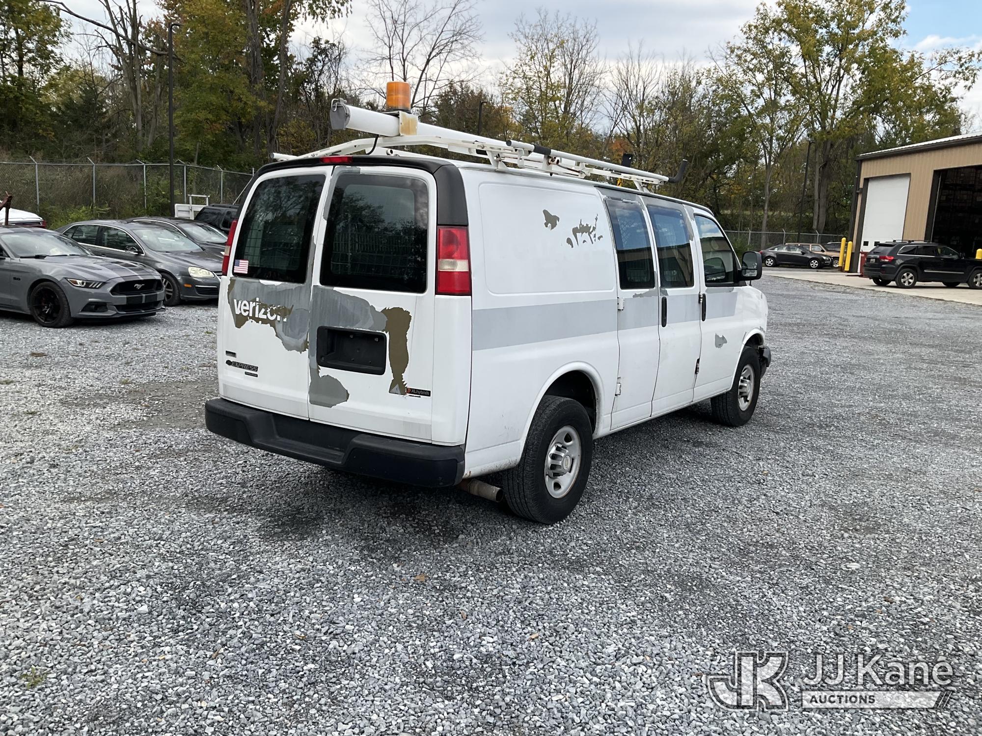 2011 Chevrolet EXPRESS G2500