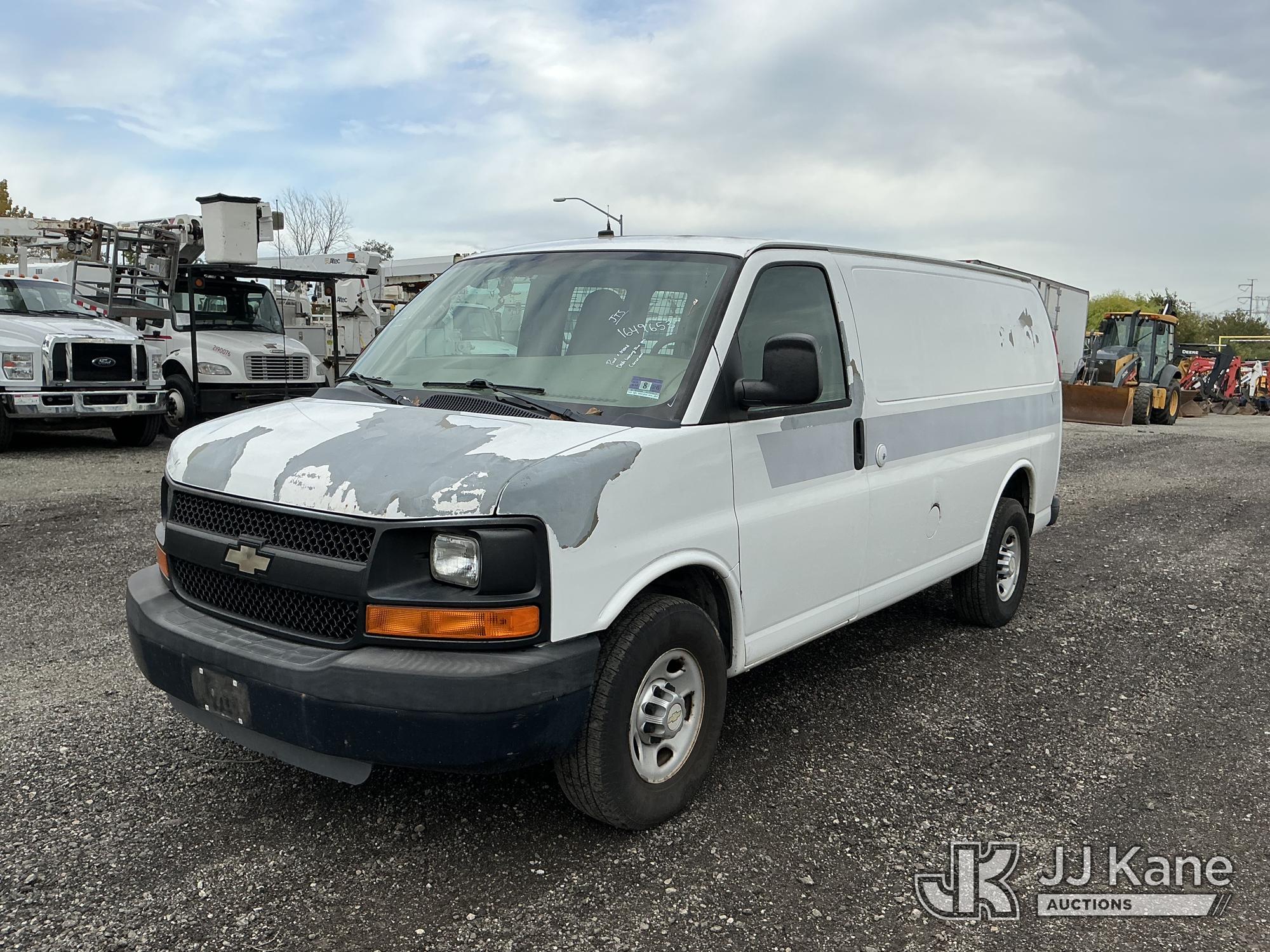 Photo of 2011 Chevrolet Express G2500