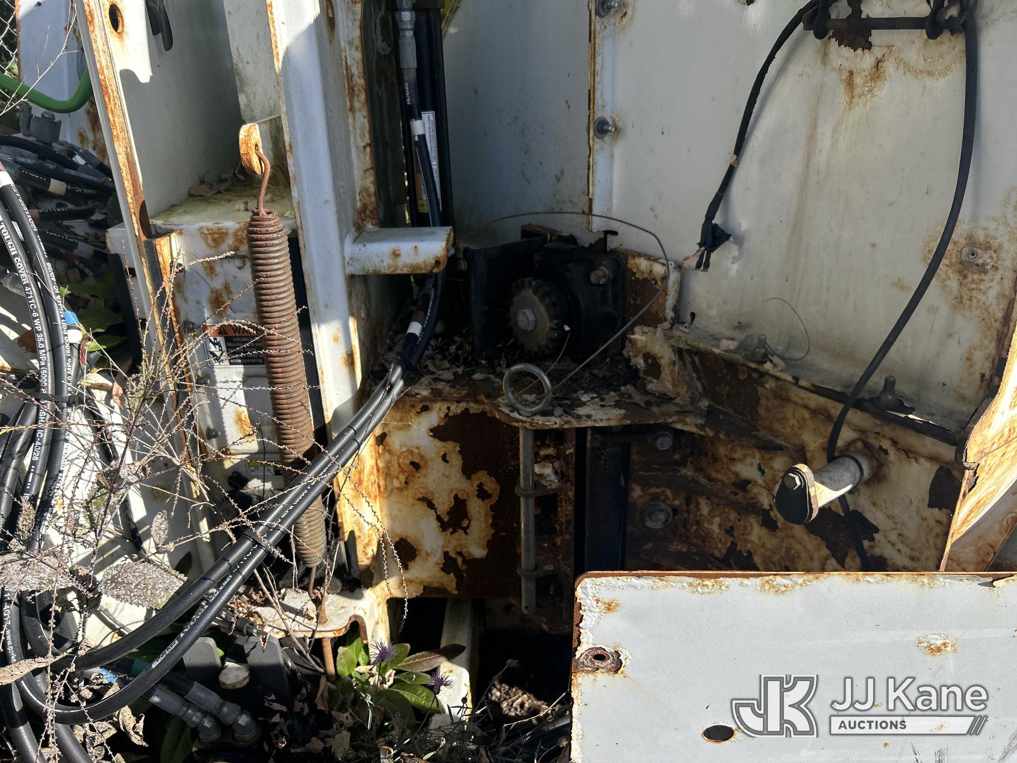 2017 Altec DC-1317